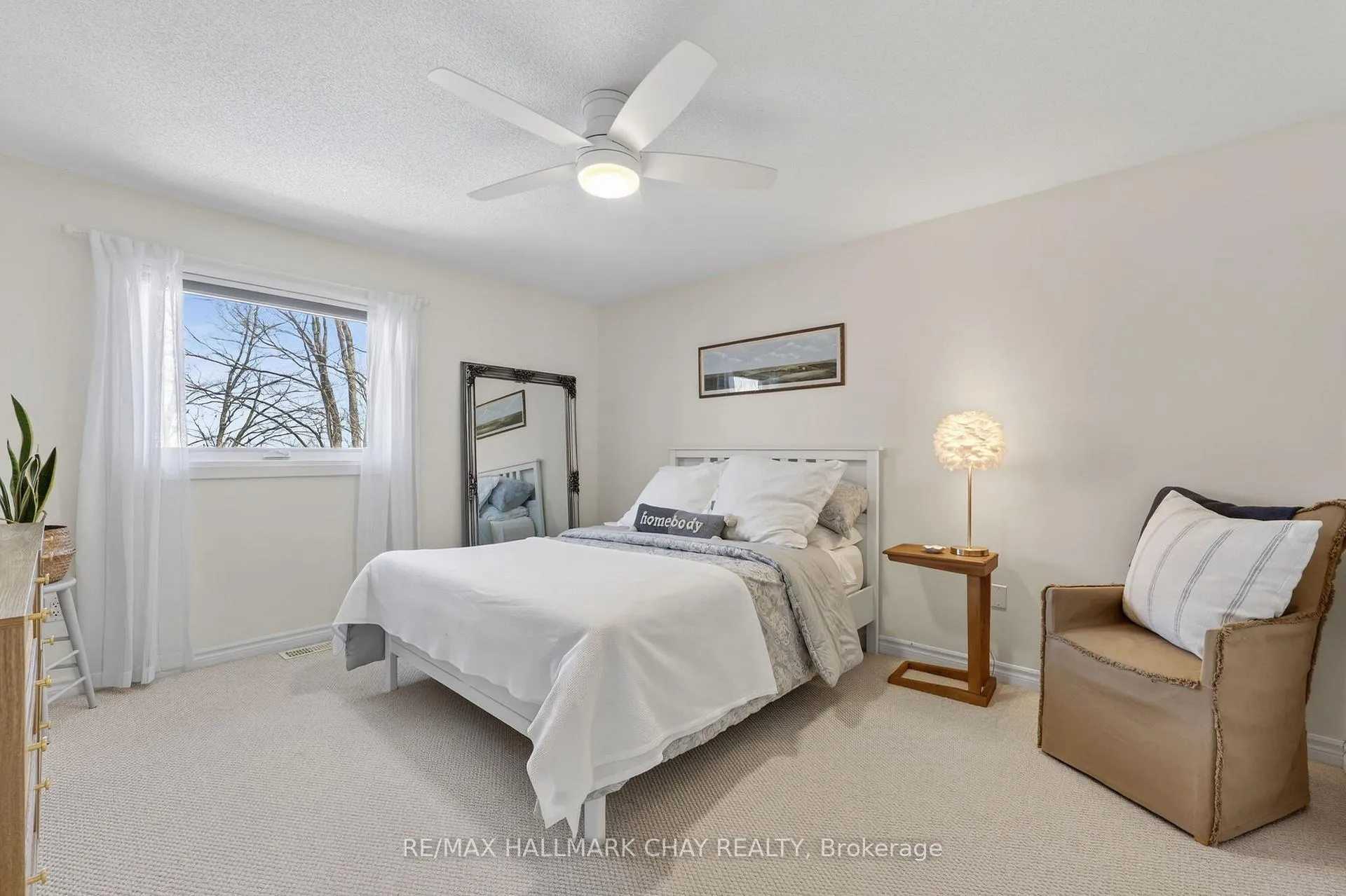Photo 26 of 21 Tascona Court, Barrie, Little Lake — HOMEH