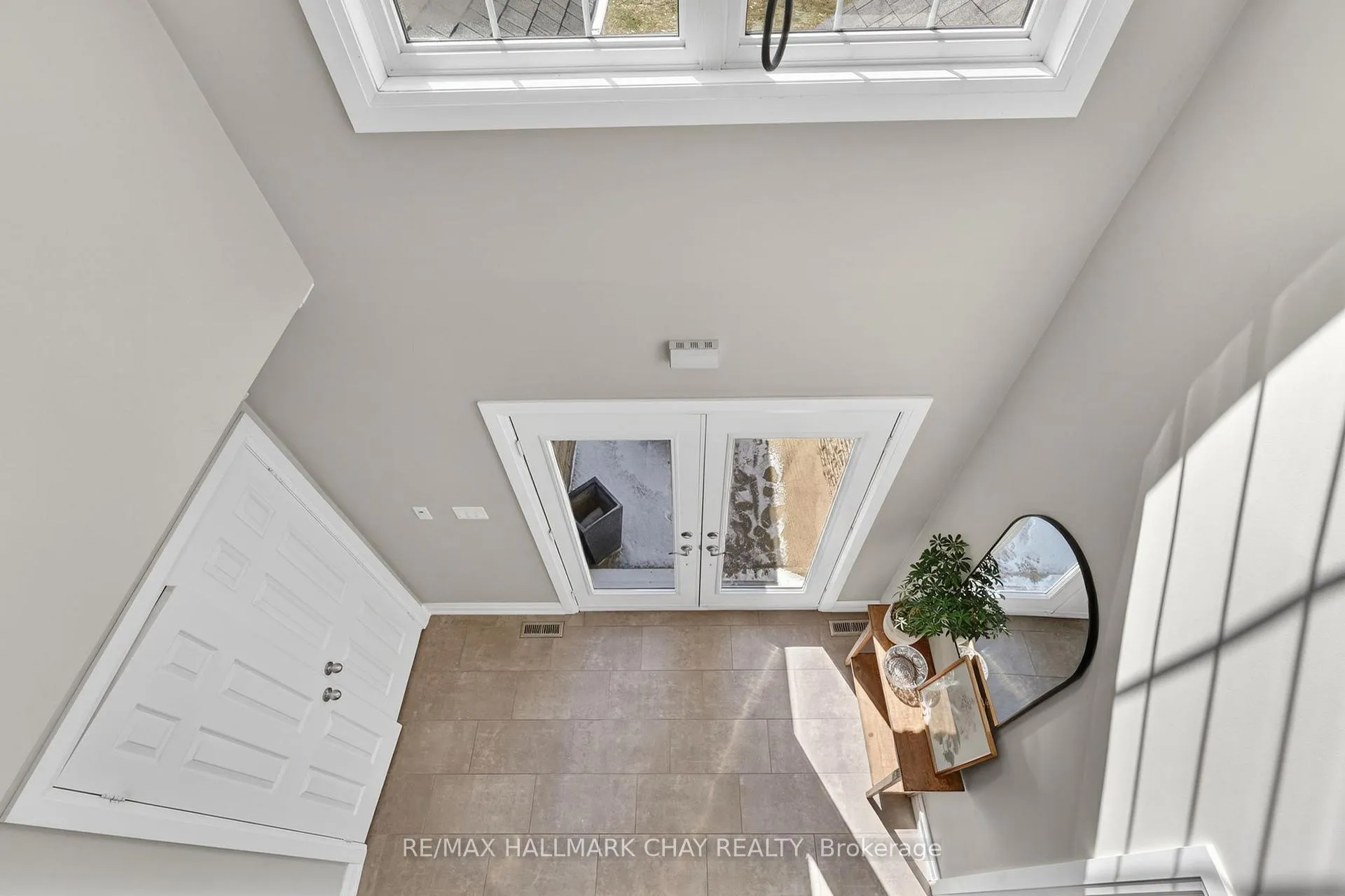 Photo 31 of 21 Tascona Court, Barrie, Little Lake — HOMEH