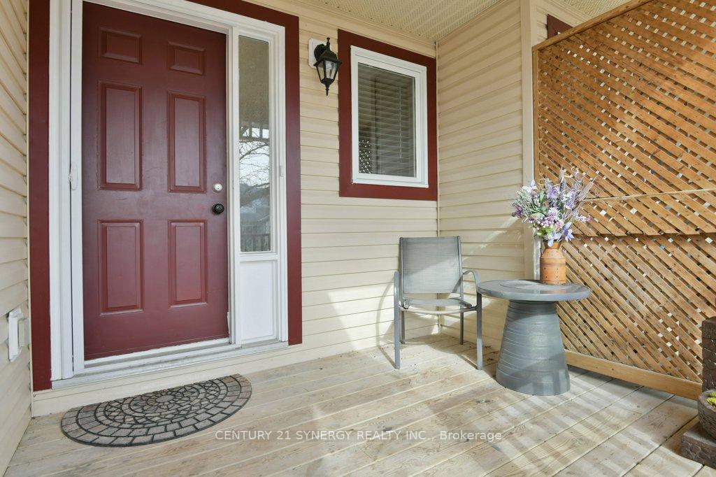 Photo 2 of 101 Crampton Drive, Carleton Place — HOMEH