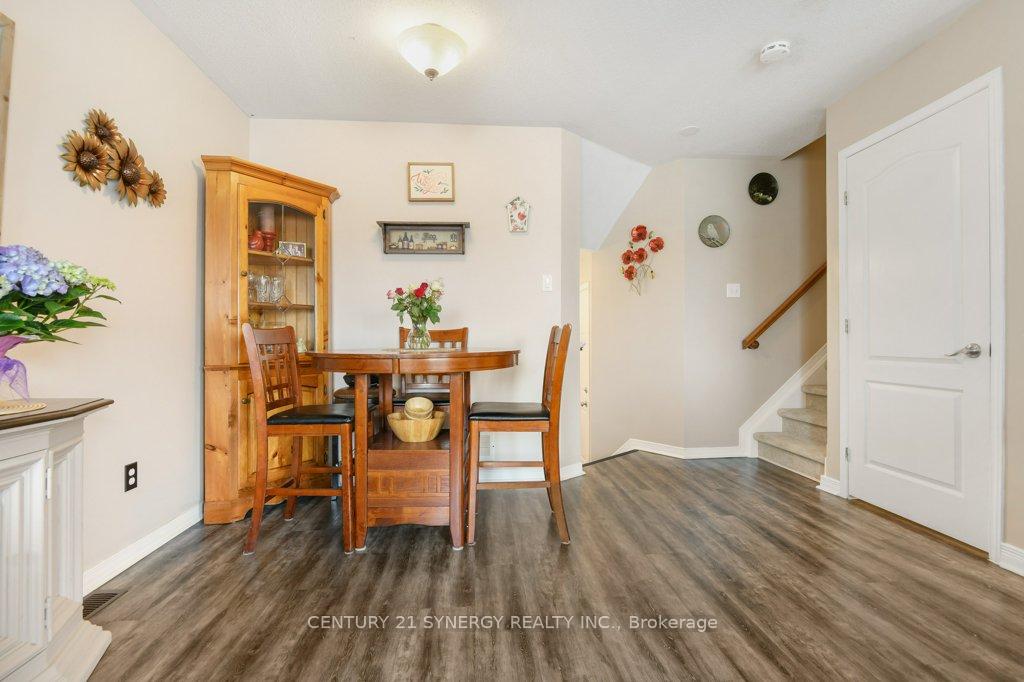 Photo 10 of 101 Crampton Drive, Carleton Place — HOMEH