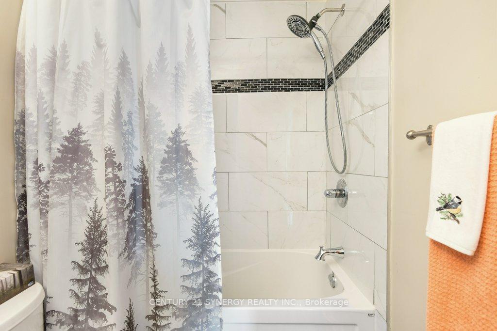 Photo 20 of 101 Crampton Drive, Carleton Place — HOMEH