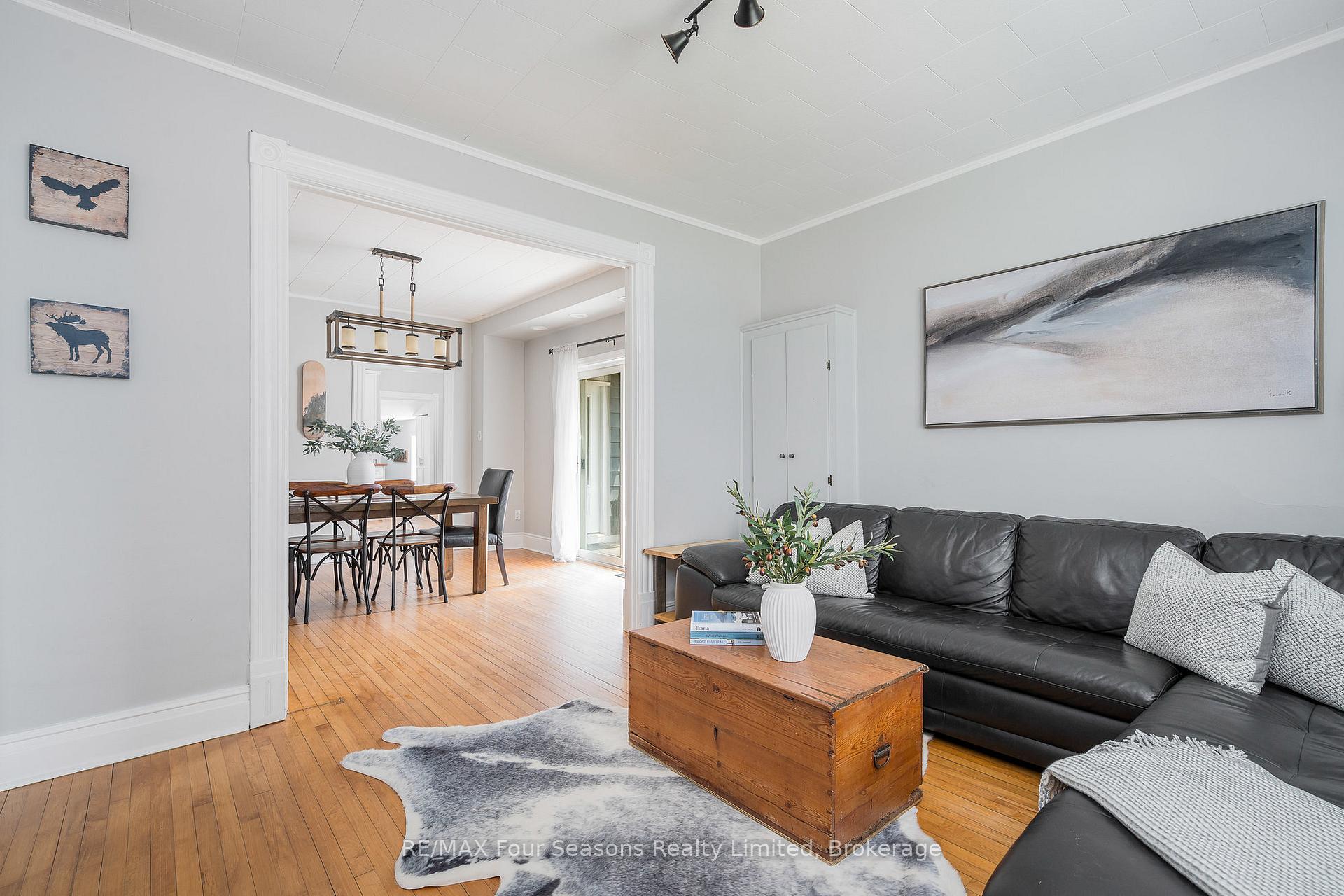 Photo 5 of 43 Cedar Street, Collingwood — HOMEH