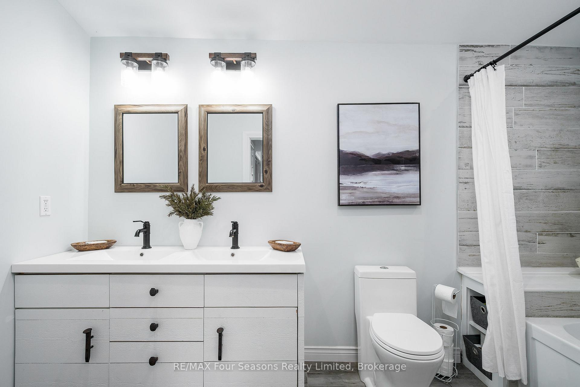 Photo 19 of 43 Cedar Street, Collingwood — HOMEH