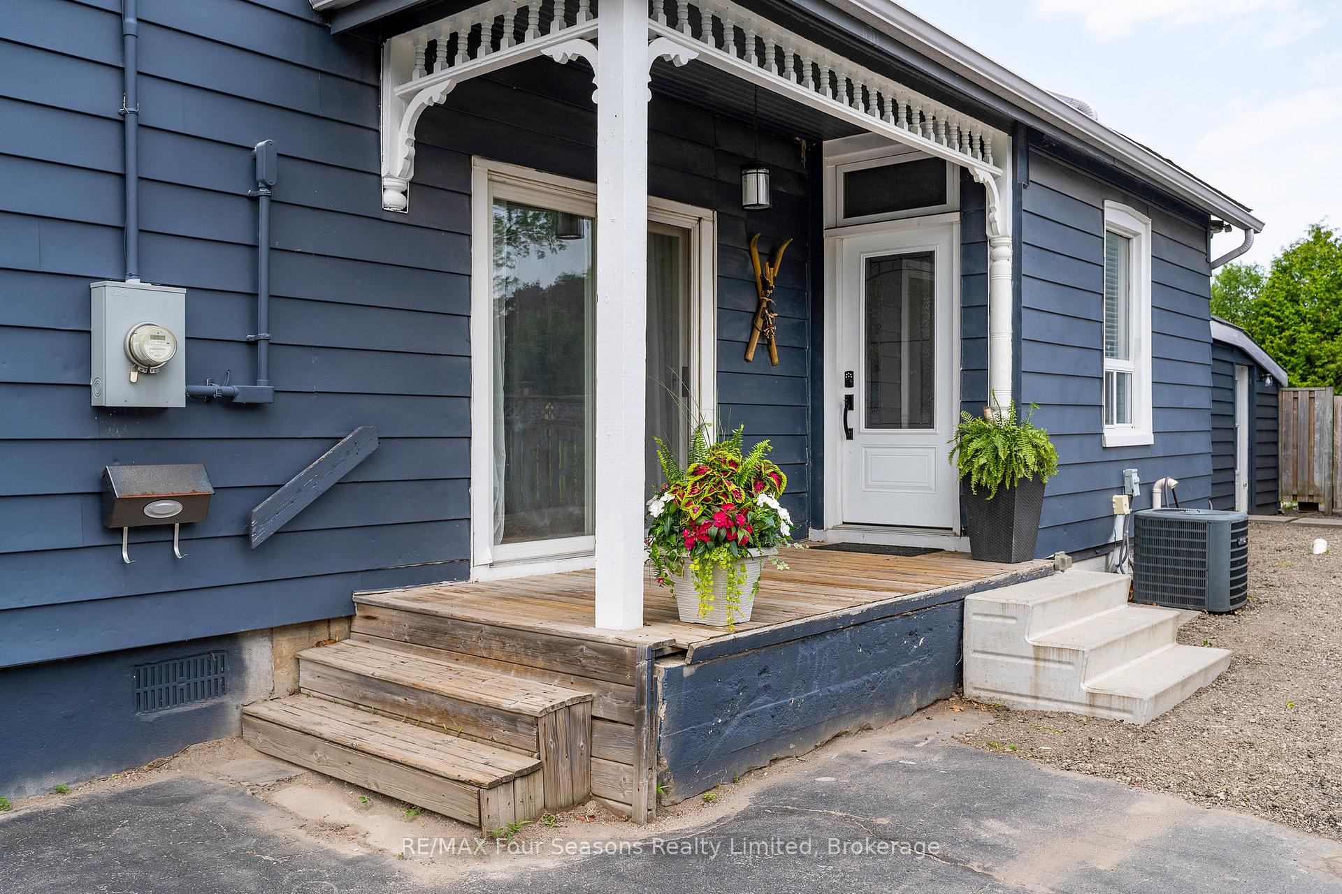 Photo 35 of 43 Cedar Street, Collingwood — HOMEH