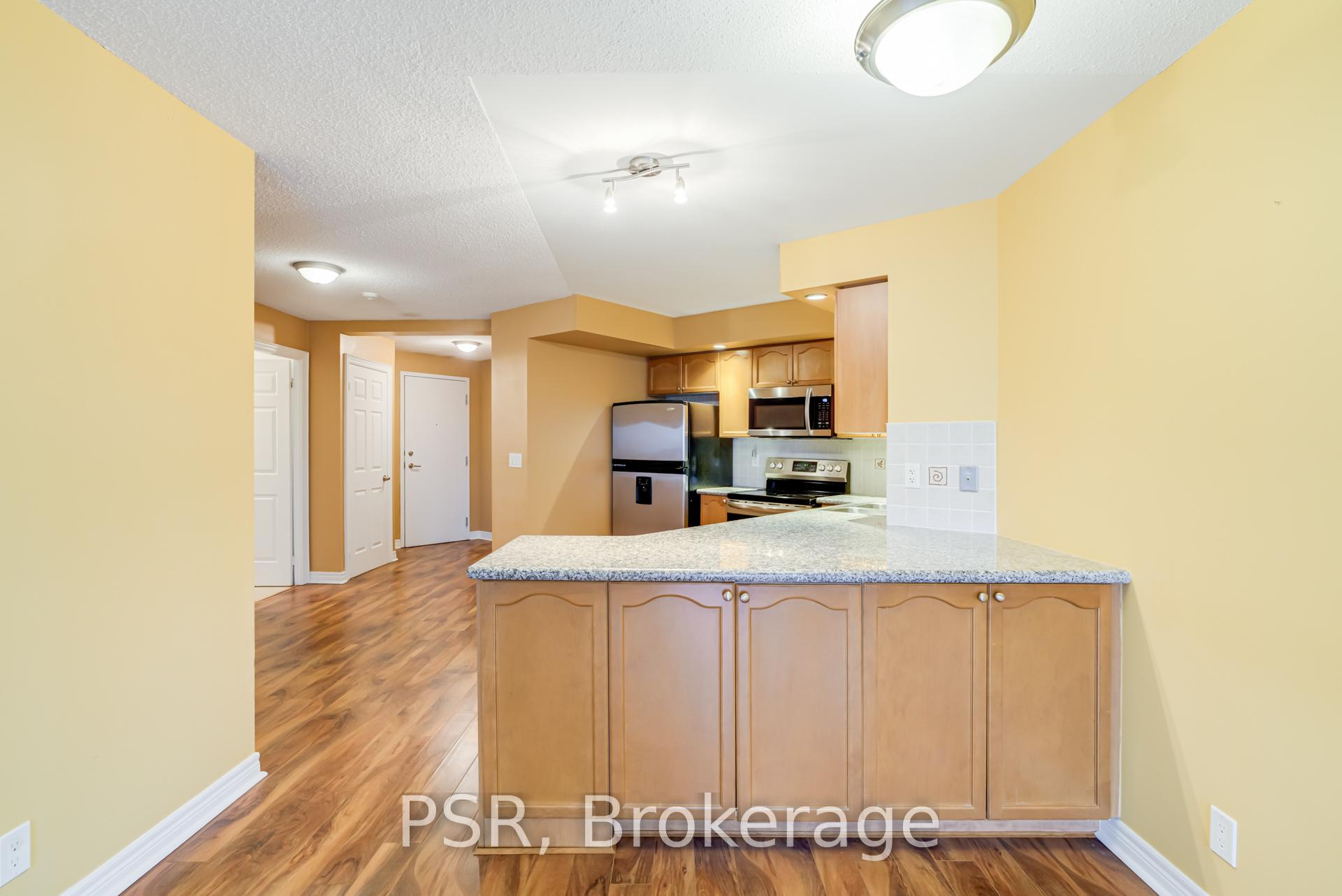Photo 8 of Unit 717, 33 Cox Boulevard, Markham, Unionville — HOMEH