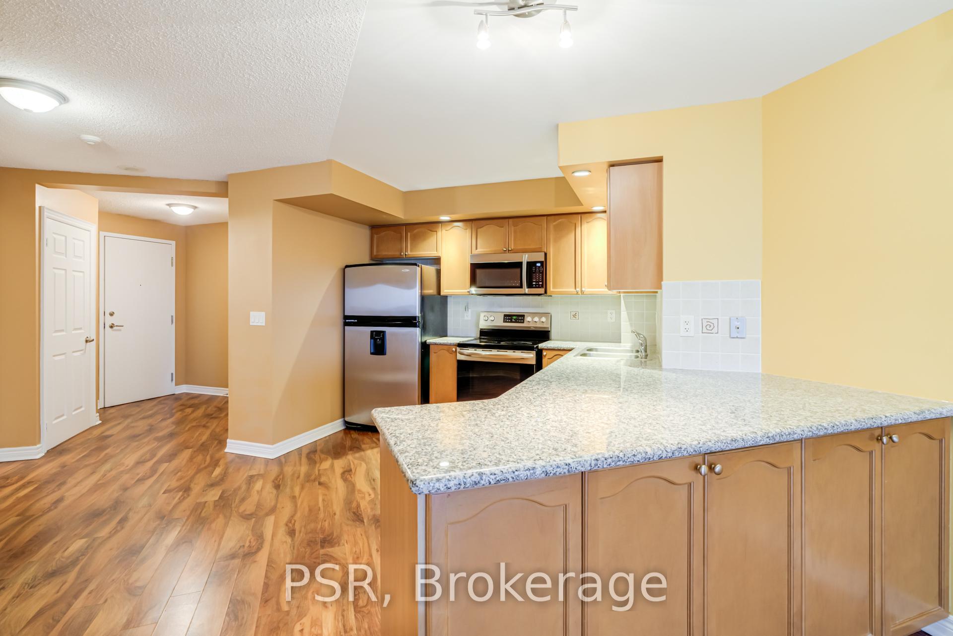 Photo 9 of Unit 717, 33 Cox Boulevard, Markham, Unionville — HOMEH