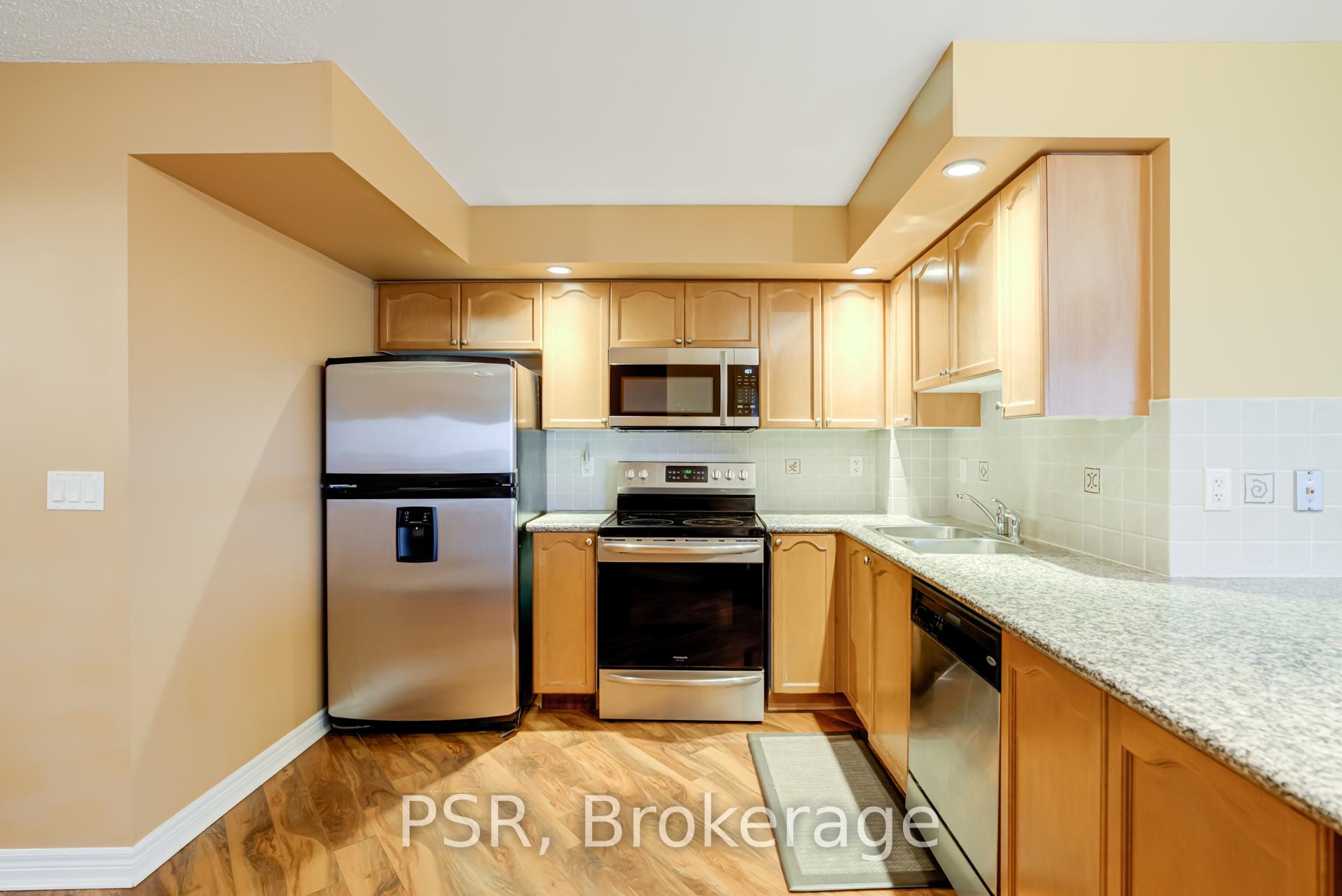 Photo 10 of Unit 717, 33 Cox Boulevard, Markham, Unionville — HOMEH