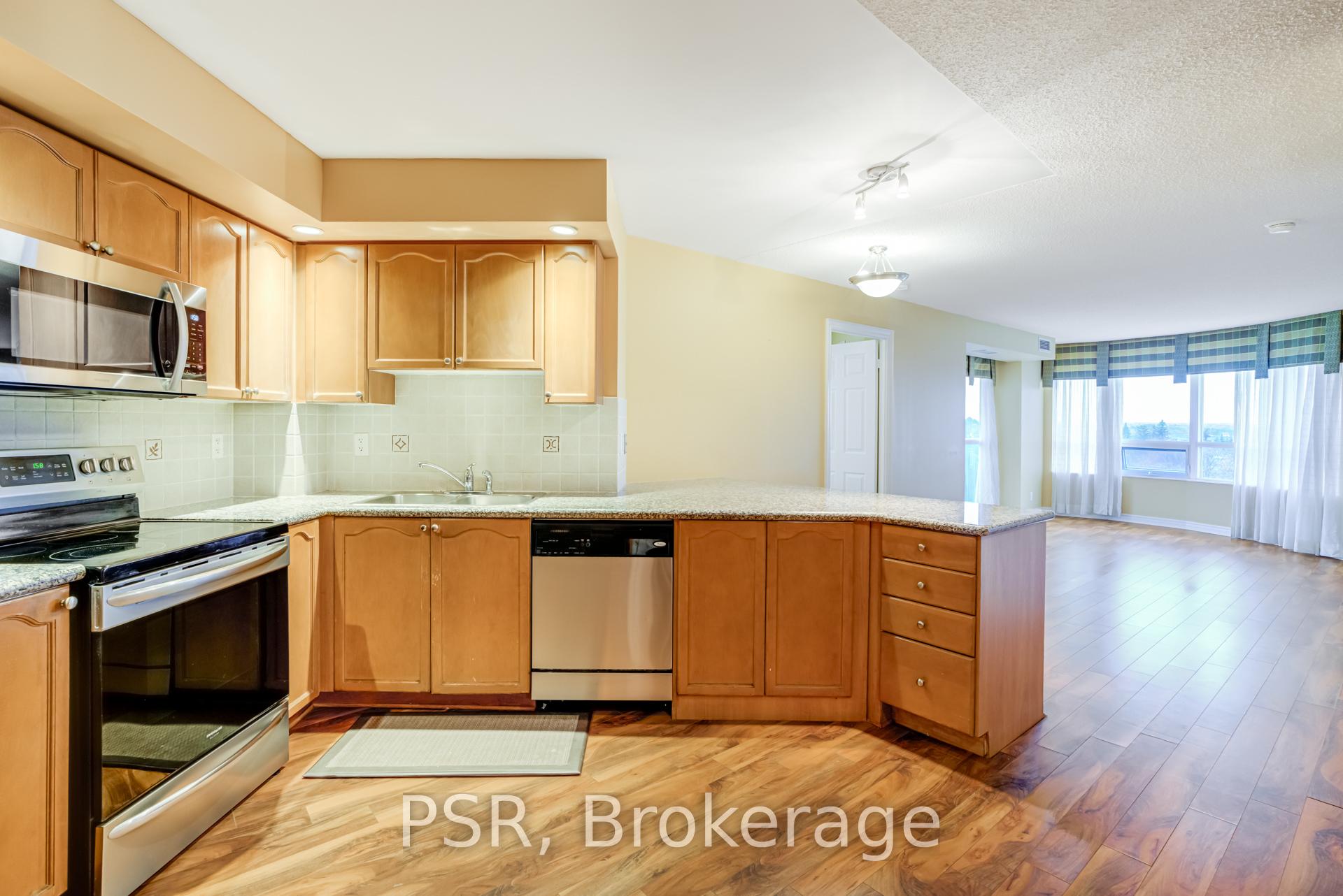Photo 11 of Unit 717, 33 Cox Boulevard, Markham, Unionville — HOMEH