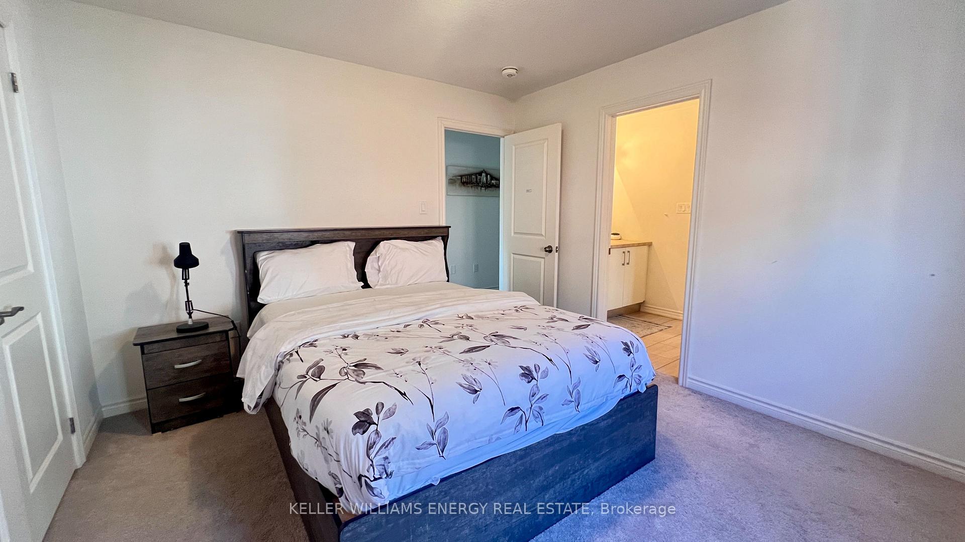 Photo 21 of 105 Elephant Hill Drive, Clarington, Bowmanville — HOMEH