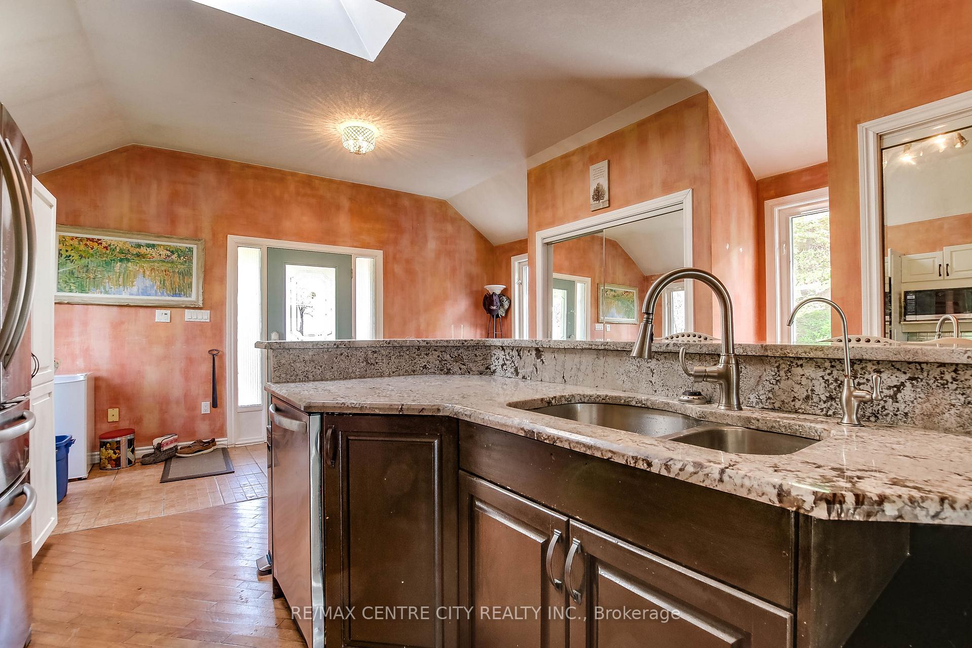 Photo 4 of 490 Lower Spring Street, Central Elgin, Port Stanley — HOMEH