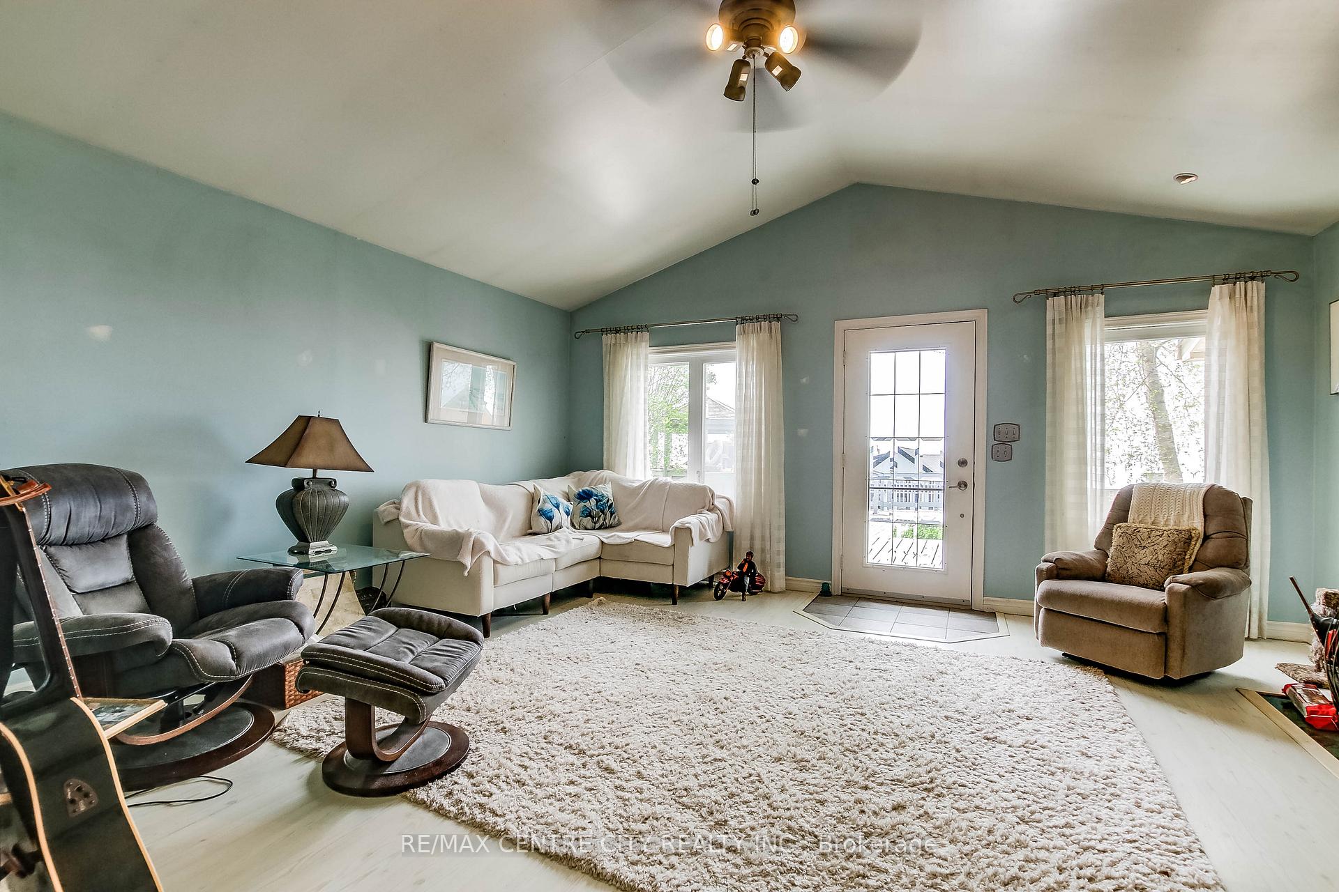 Photo 13 of 490 Lower Spring Street, Central Elgin, Port Stanley — HOMEH