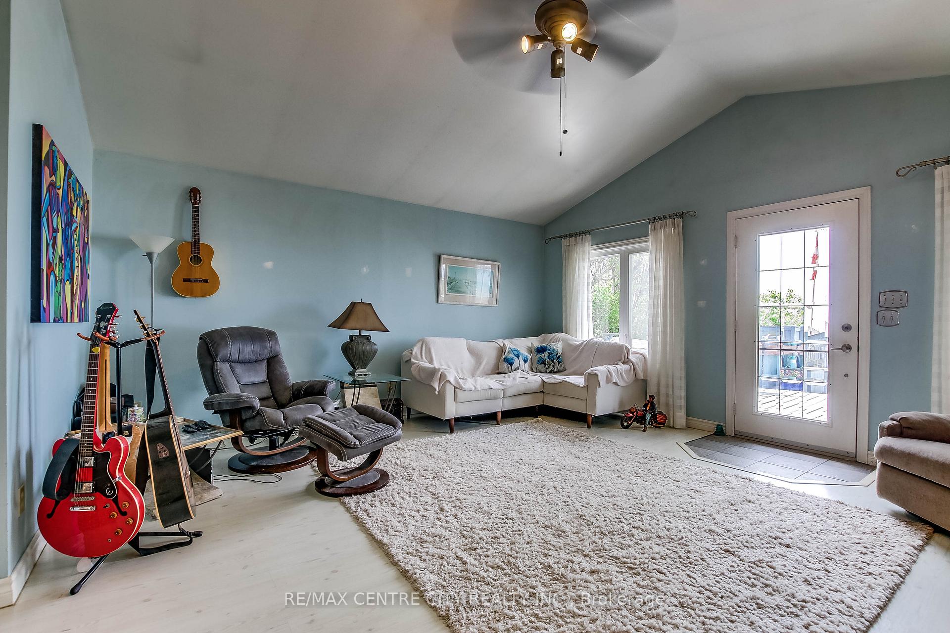 Photo 10 of 490 Lower Spring Street, Central Elgin, Port Stanley — HOMEH