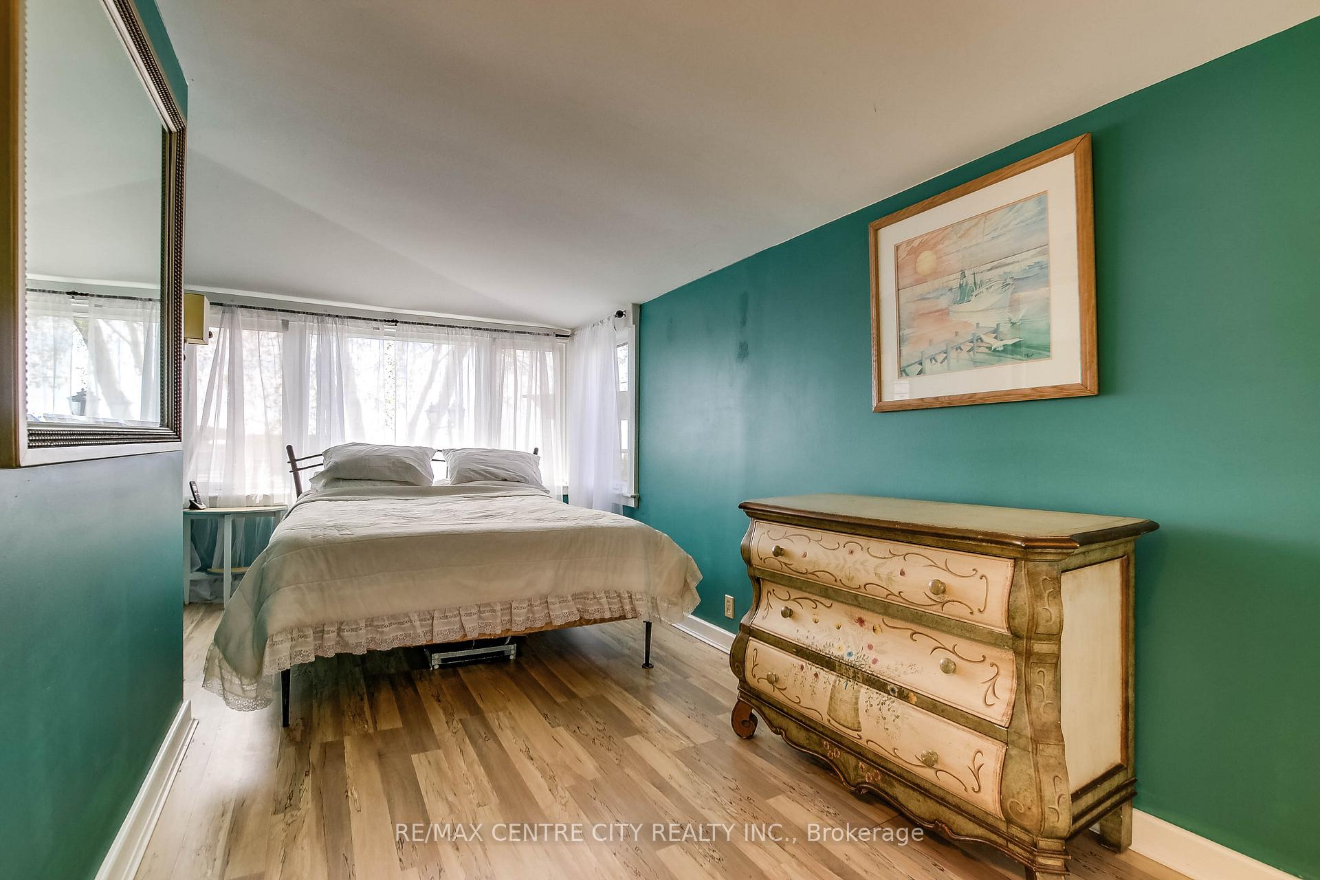 Photo 12 of 490 Lower Spring Street, Central Elgin, Port Stanley — HOMEH