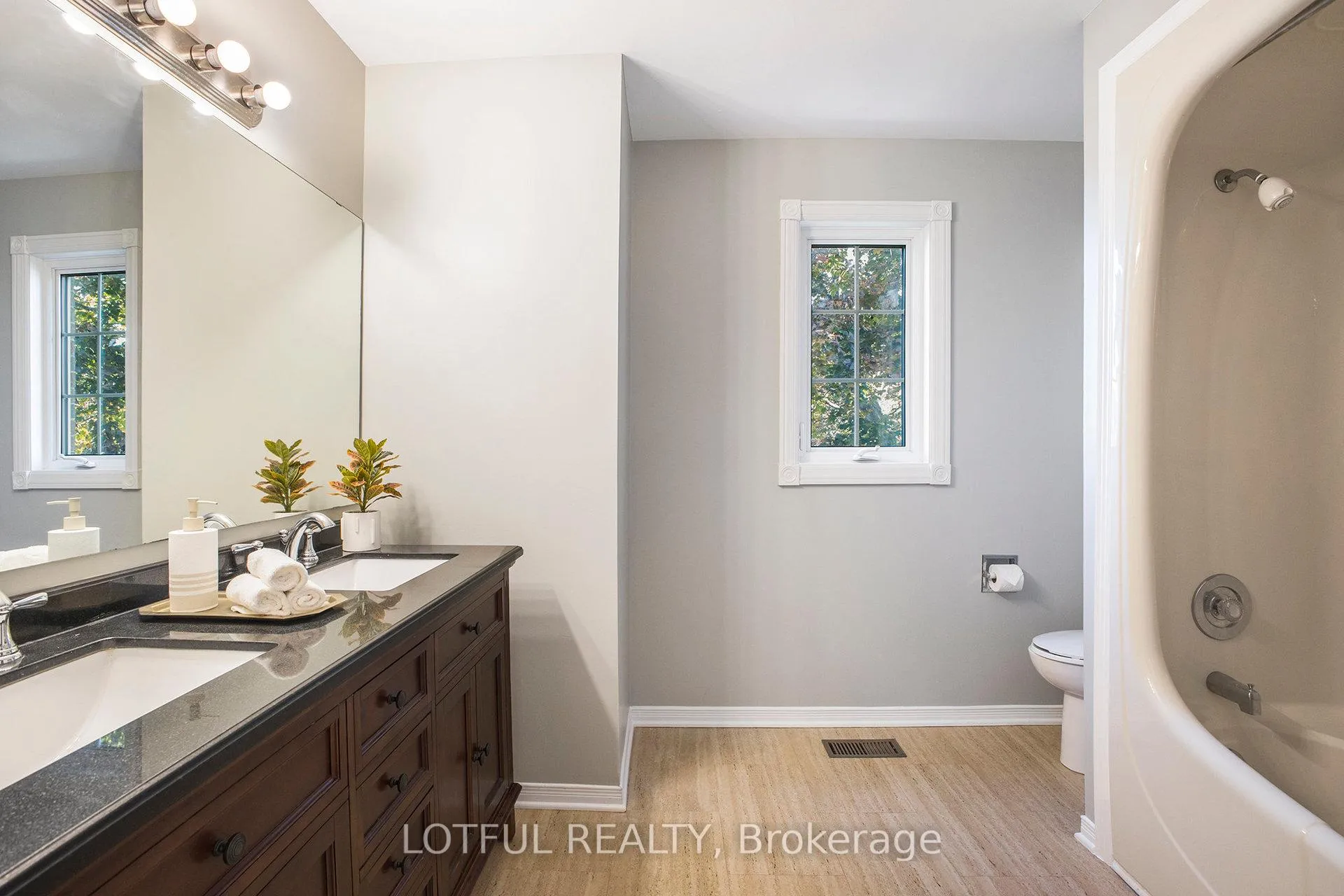 Photo 21 of 4 Spindle Way, Ottawa, Stittsville (South) — HOMEH