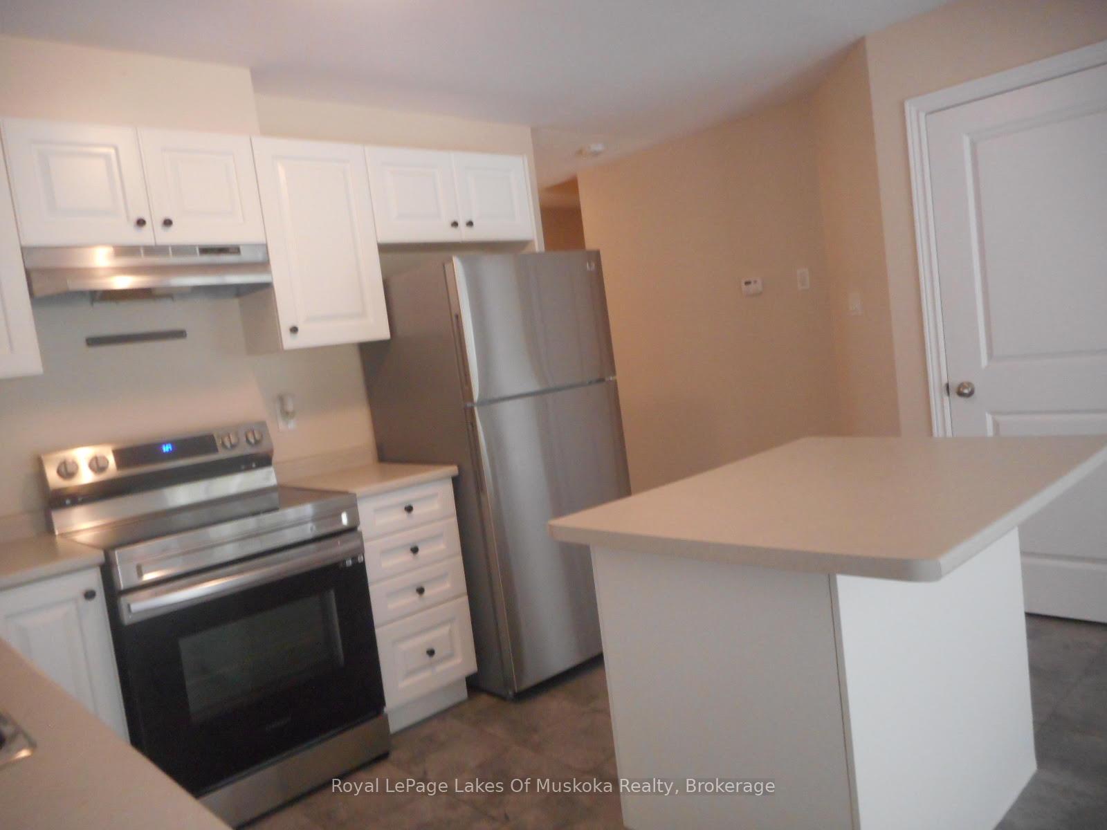 Photo 6 of 255 Daffodil Court, Gravenhurst, Muskoka (S) — HOMEH
