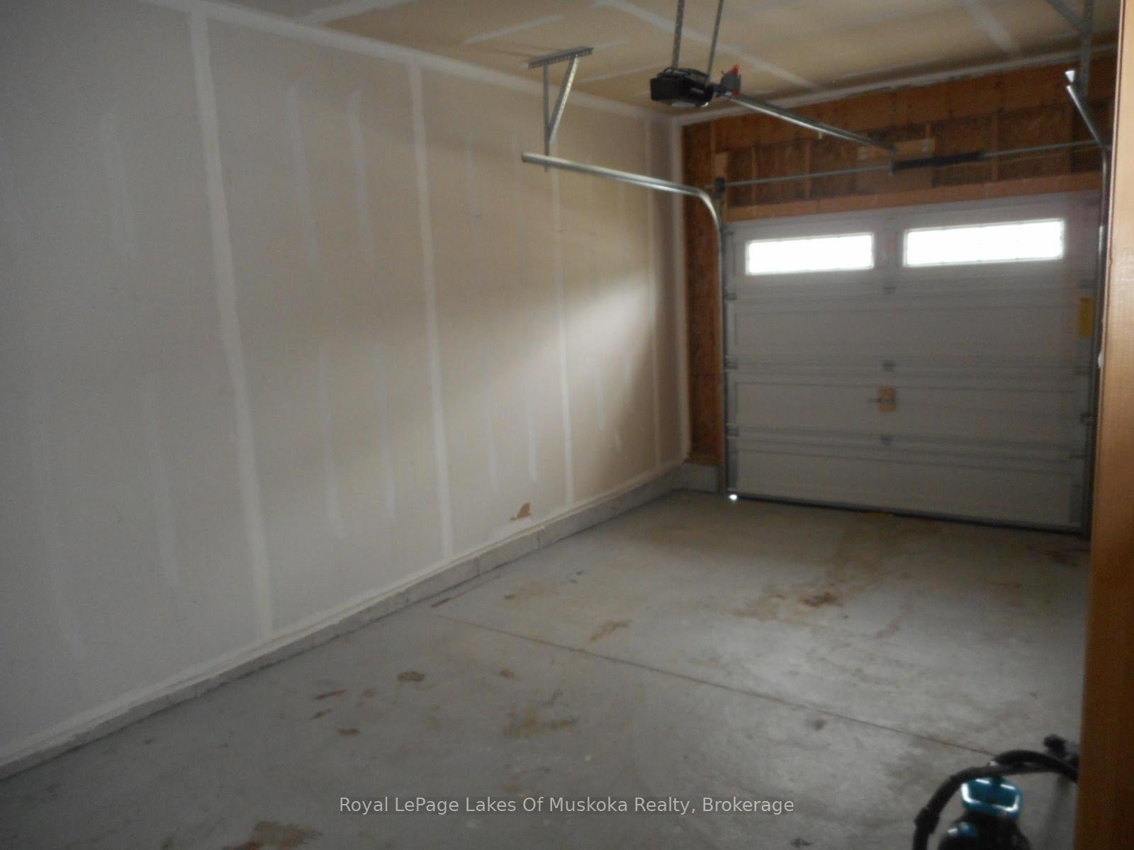 Photo 12 of 255 Daffodil Court, Gravenhurst, Muskoka (S) — HOMEH