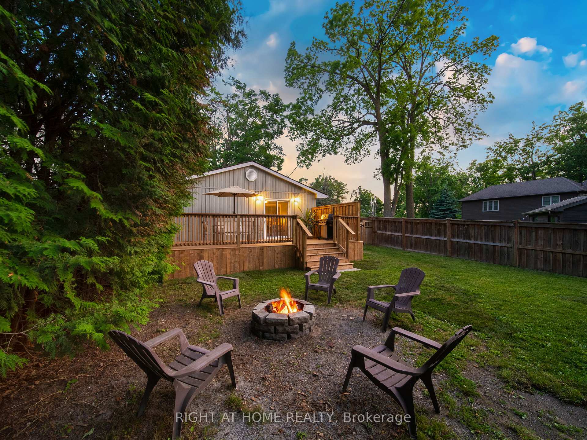 Photo 27 of 78 Eighth Street, Brock, Beaverton — HOMEH
