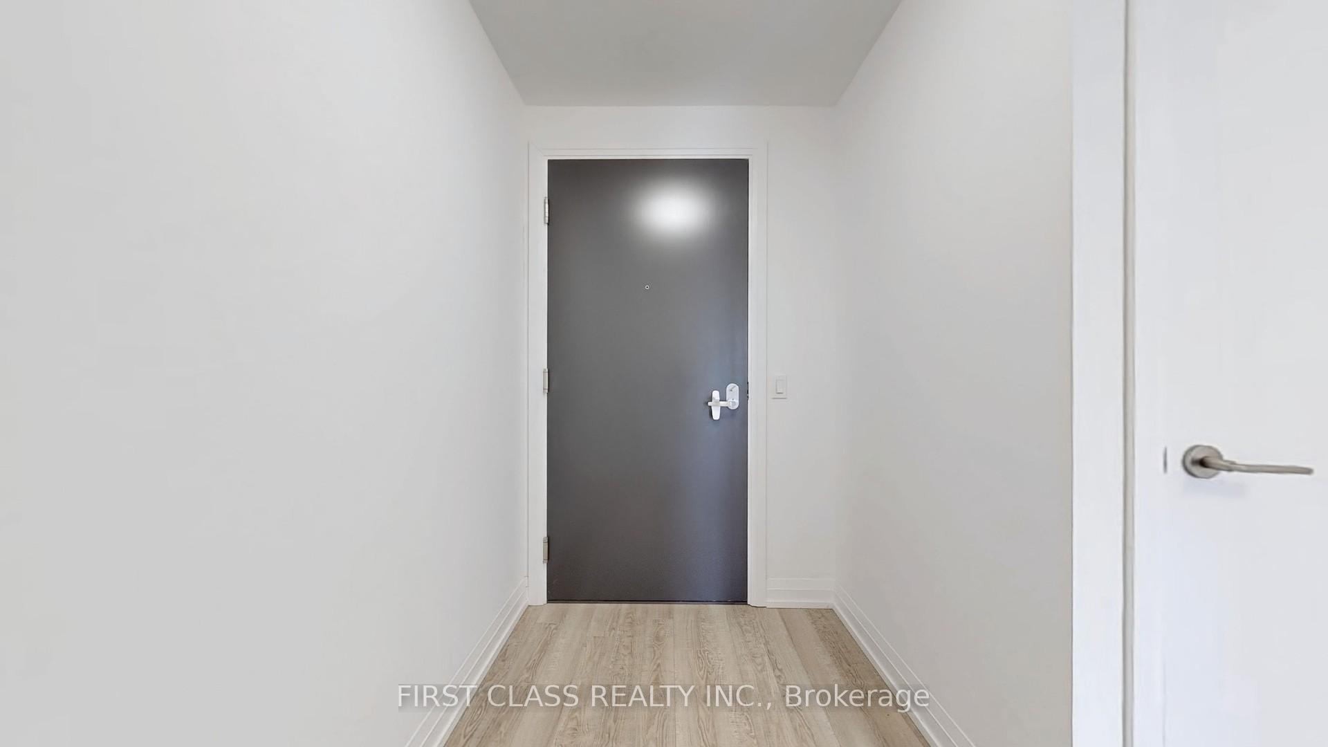 Photo 2 of Unit 2703, 286 Main St, Toronto, East End-Danforth — HOMEH