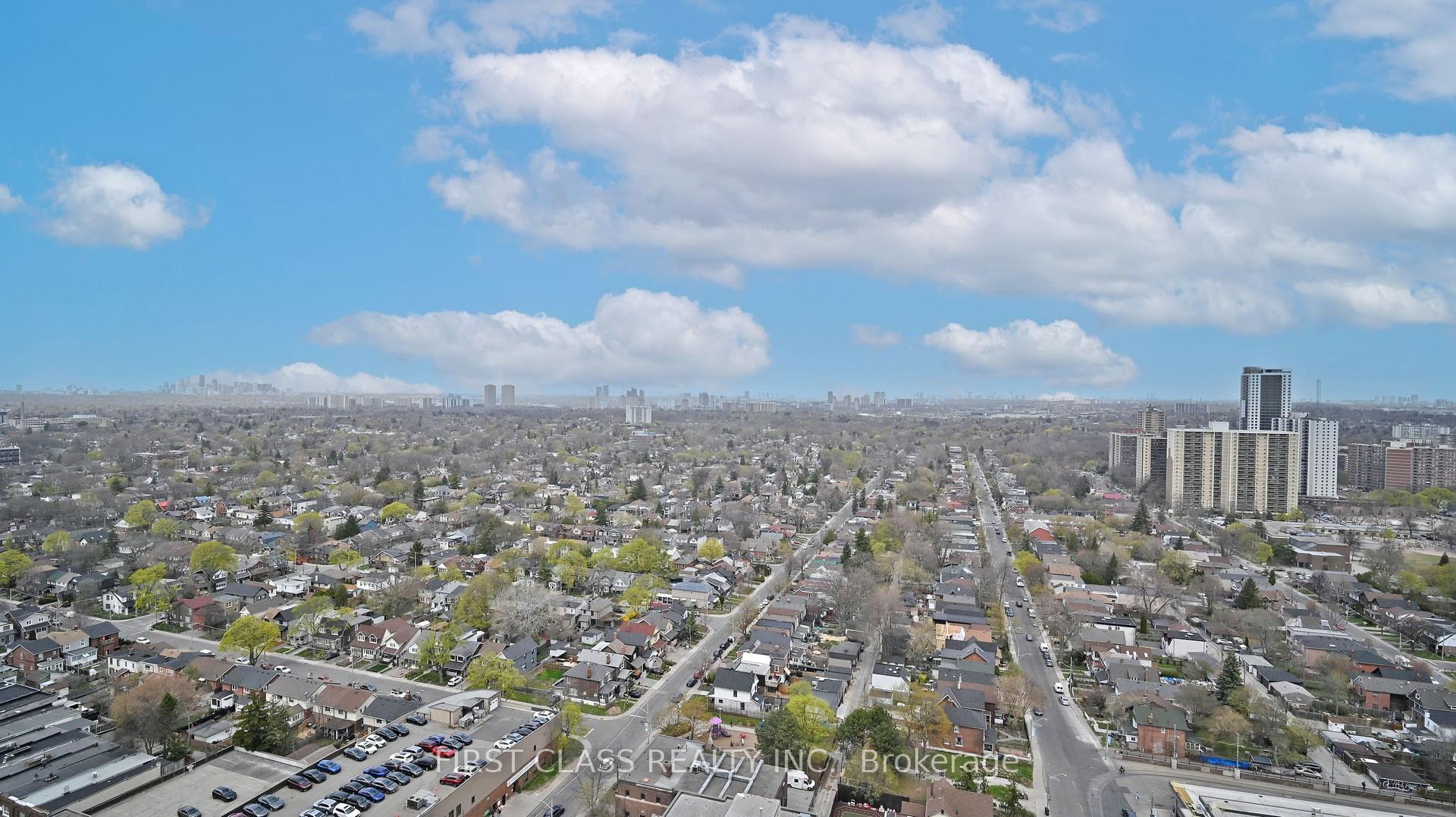 Photo 32 of Unit 2703, 286 Main St, Toronto, East End-Danforth — HOMEH