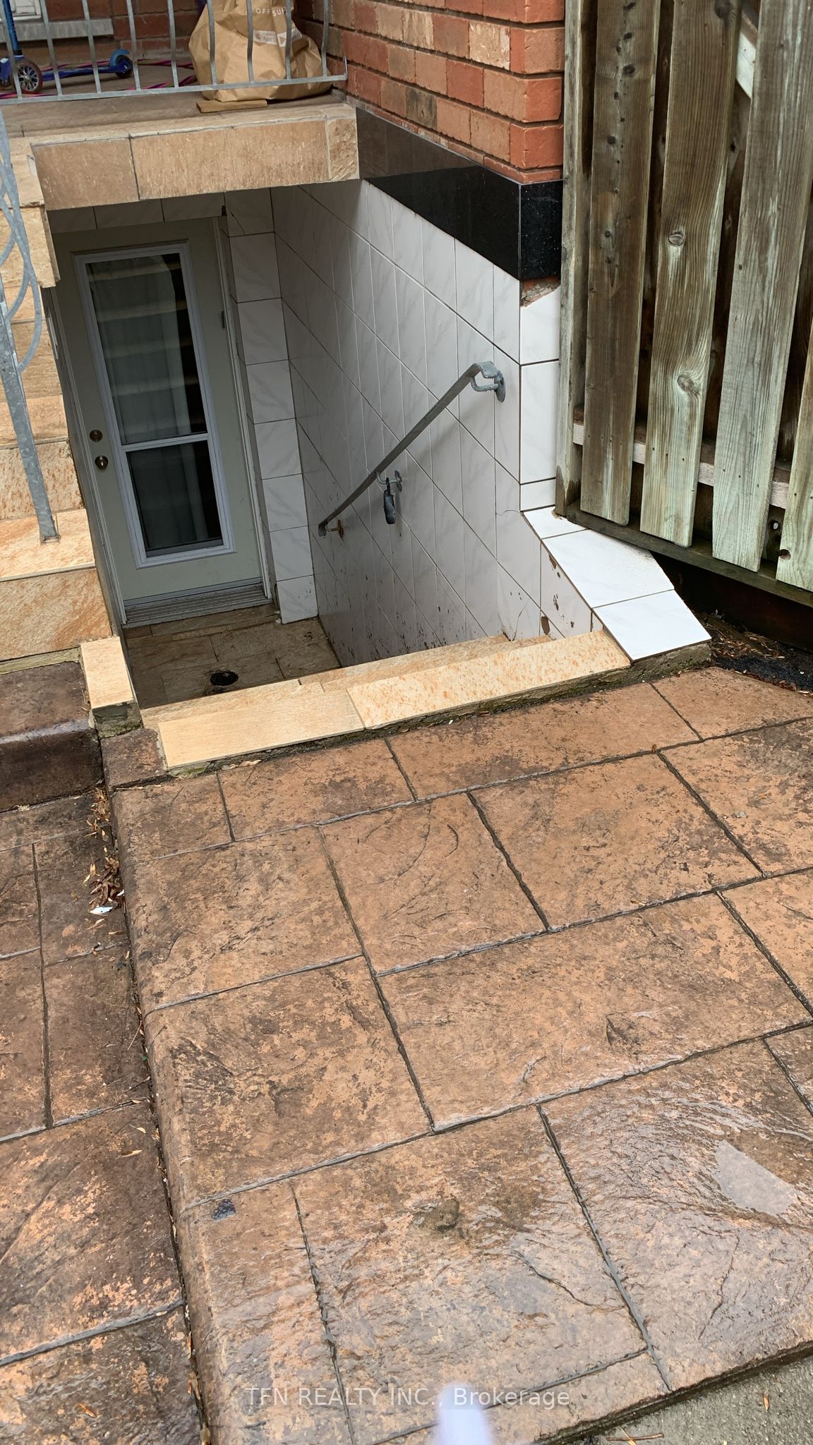 Photo 16 of Unit Lower, 149 Cedric Avenue, Toronto, Oakwood Village — HOMEH