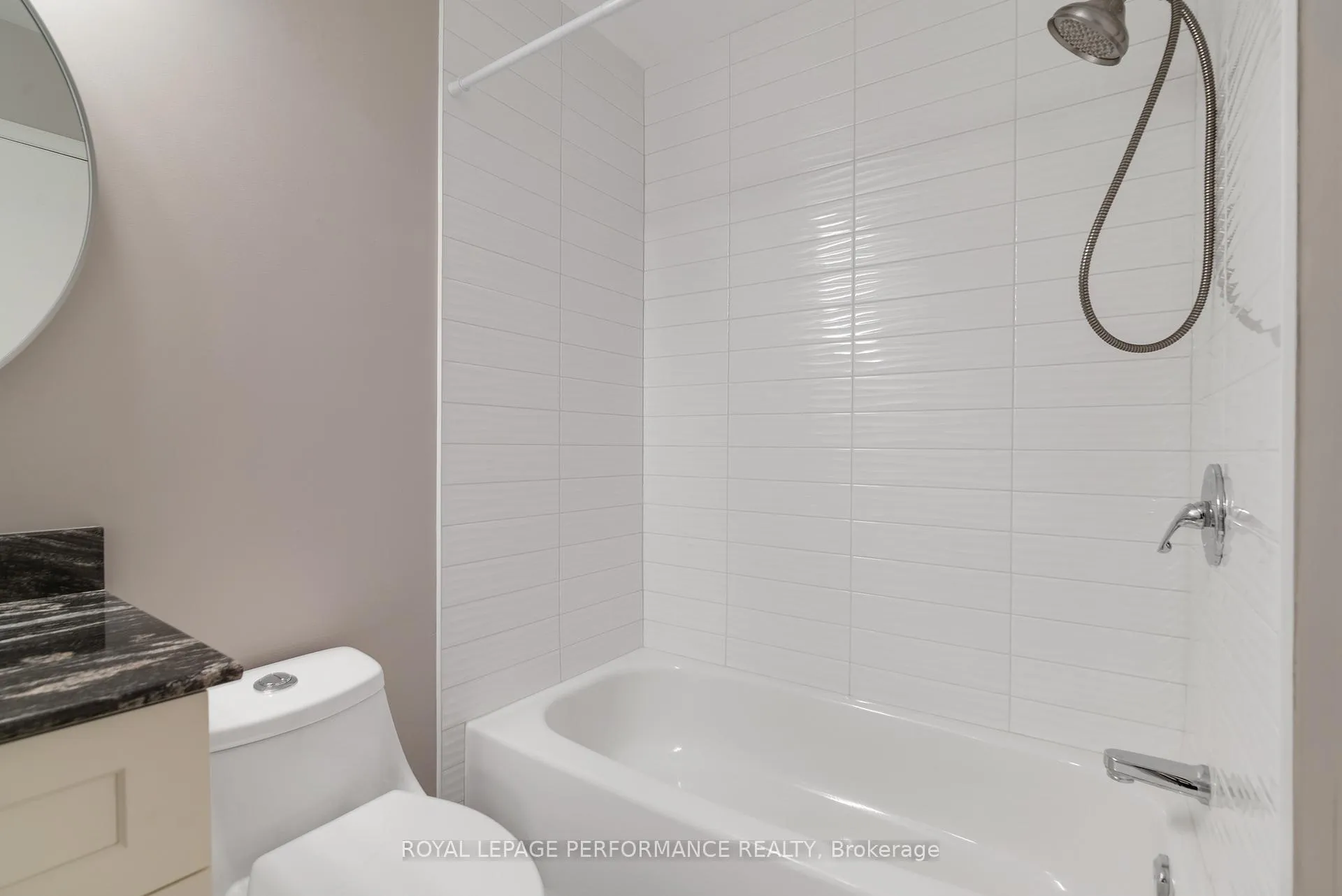 Photo 26 of Unit A, 243 Sunnyside Avenue, Ottawa, Old Ottawa South — HOMEH