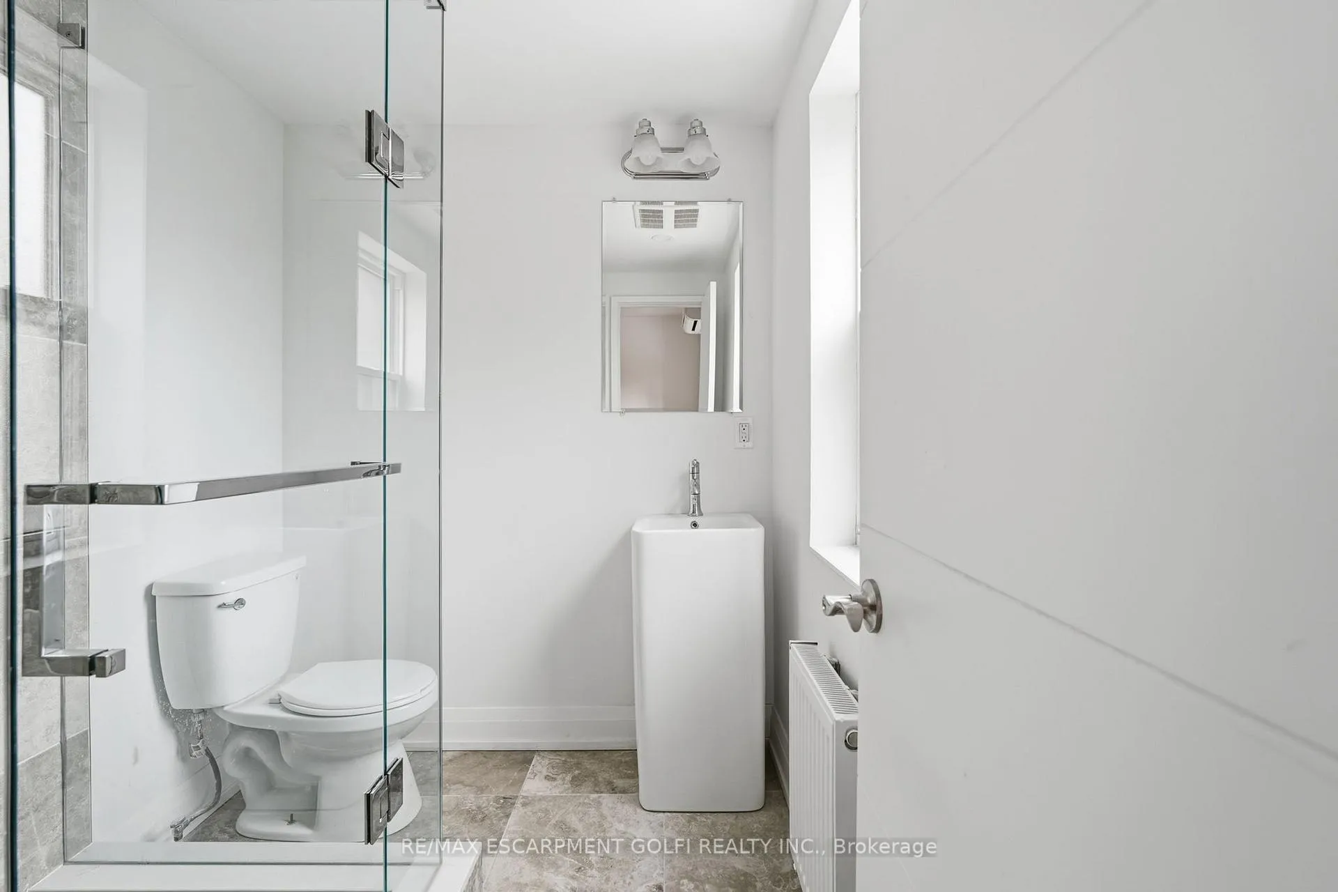 Photo 14 of Unit 2, 4876 Simcoe Street, Niagara Falls, Cherrywood — HOMEH