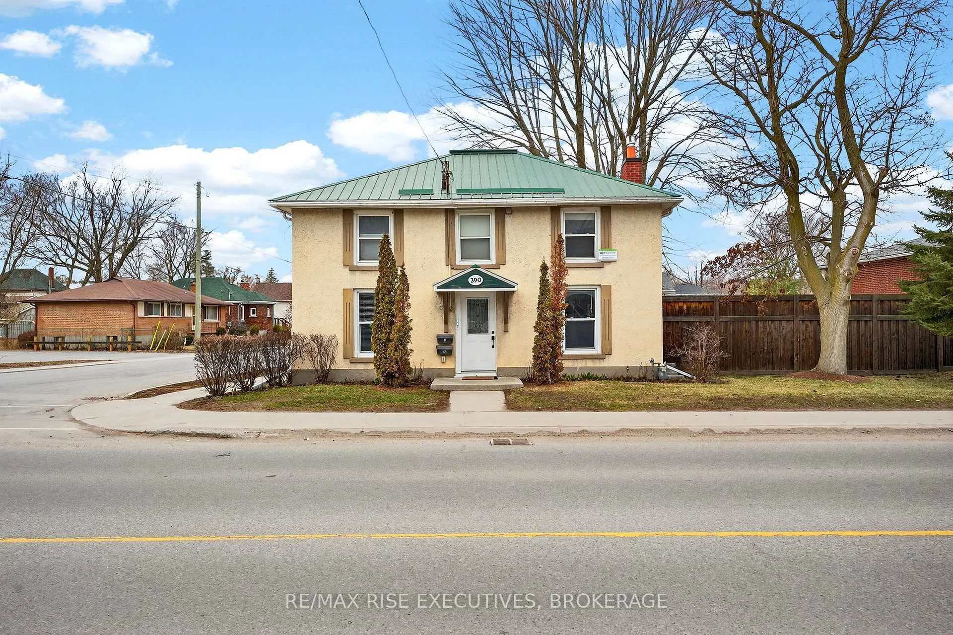 Photo 1 of 390 Division Street, Kingston, East of Sir John A. Blvd — HOMEH