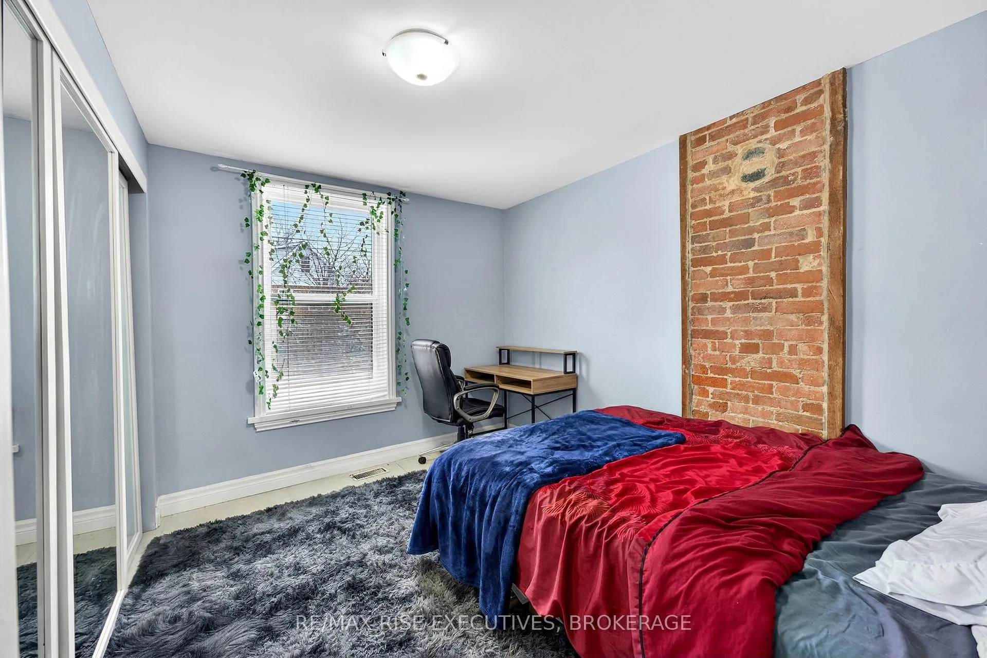 Photo 12 of 390 Division Street, Kingston, East of Sir John A. Blvd — HOMEH