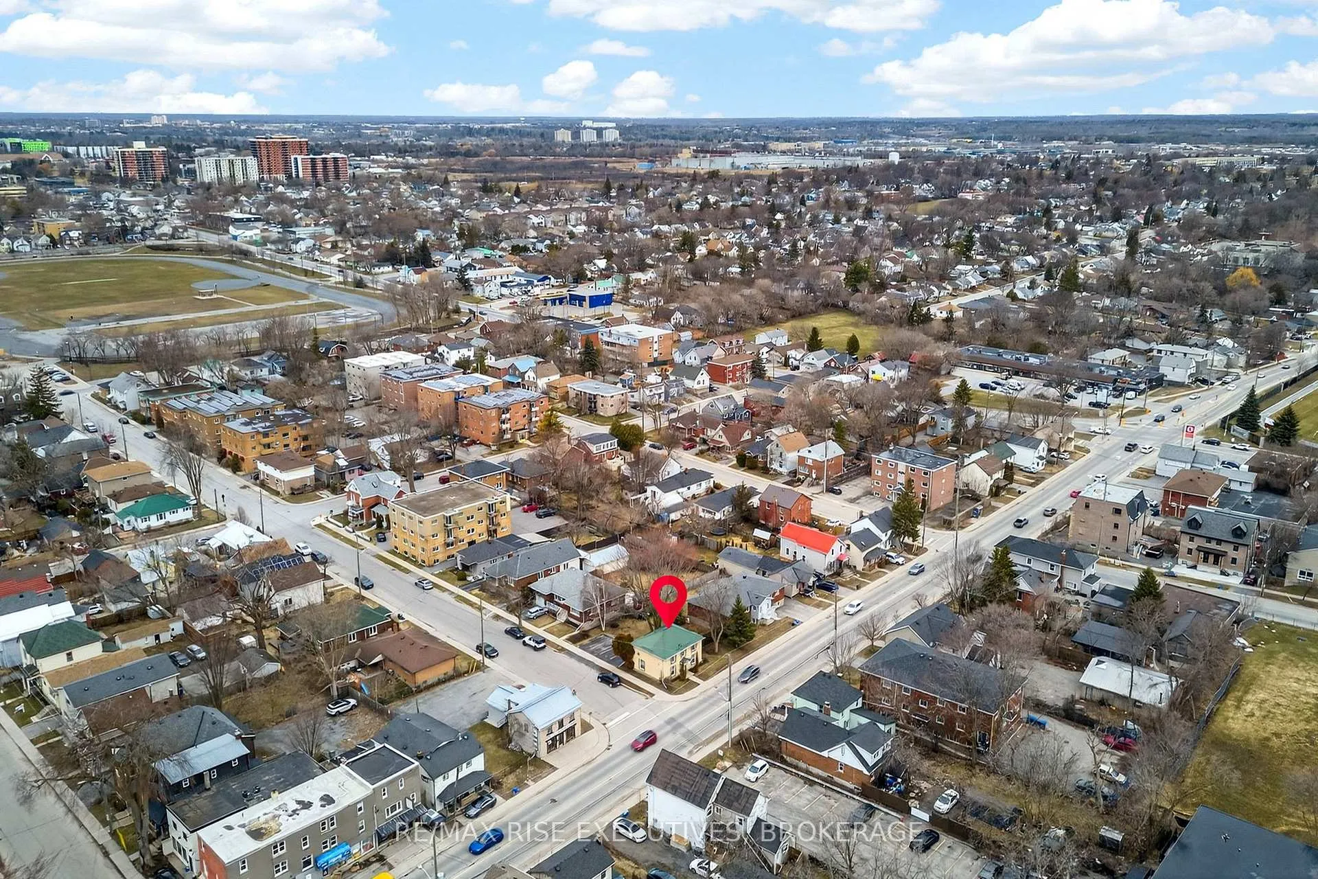 Photo 28 of 390 Division Street, Kingston, East of Sir John A. Blvd — HOMEH
