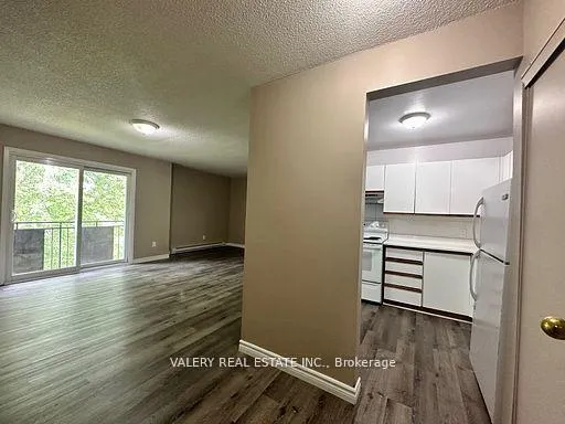 Photo 1 of Unit 11, 9 Lowndes Avenue, Georgina, Keswick South — HOMEH