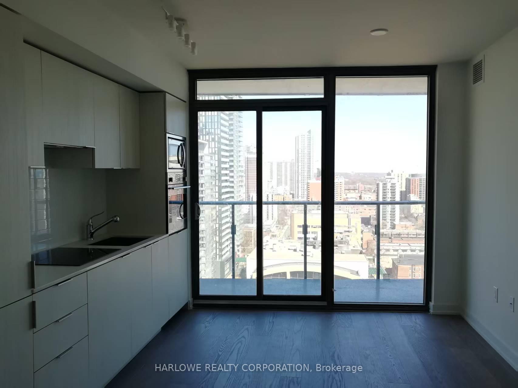 Front of Unit 1713, 11 Wellesley Street W
