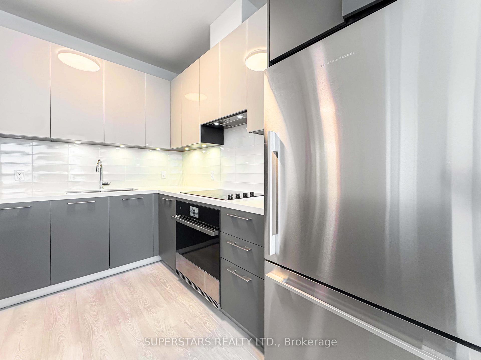 Photo 2 of Unit 1017, 38 Water Walk Drive, Markham, Unionville — HOMEH