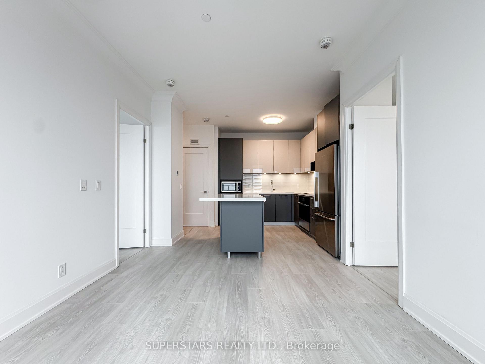 Photo 7 of Unit 1017, 38 Water Walk Drive, Markham, Unionville — HOMEH