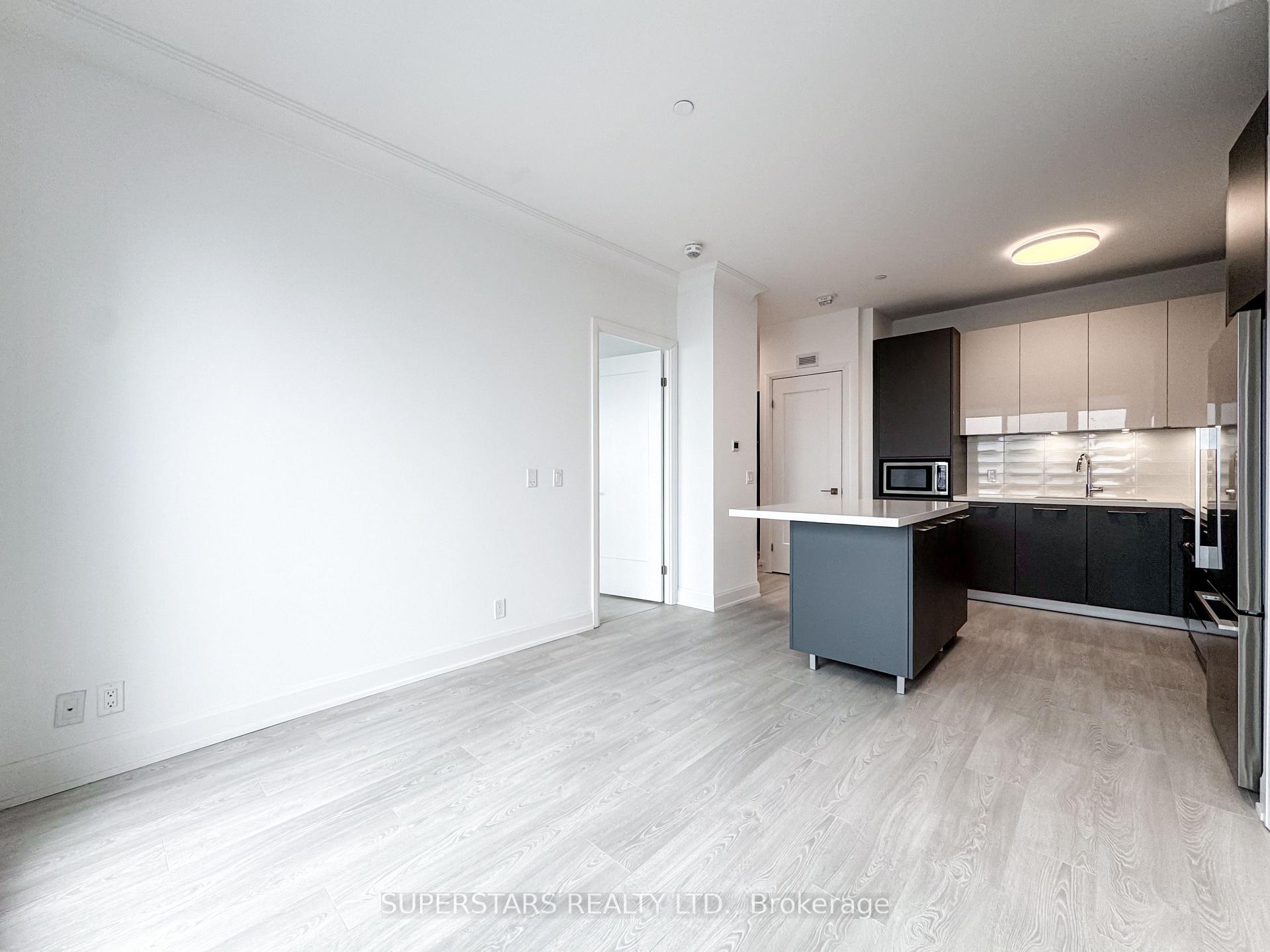 Photo 8 of Unit 1017, 38 Water Walk Drive, Markham, Unionville — HOMEH