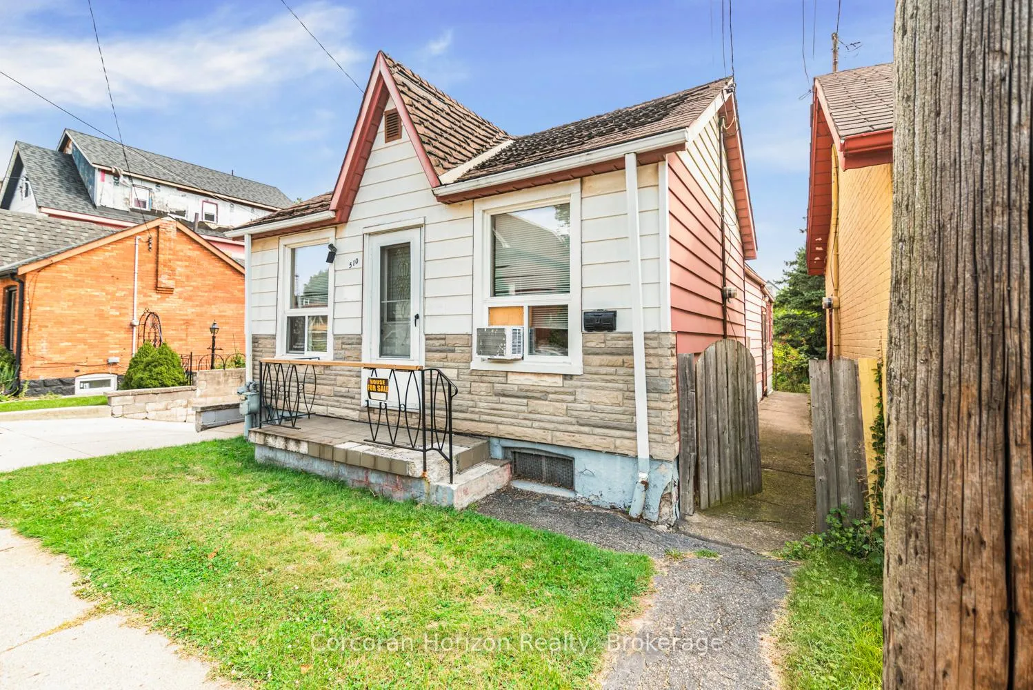 Photo 3 of 510 John Street N, Hamilton, North End — HOMEH