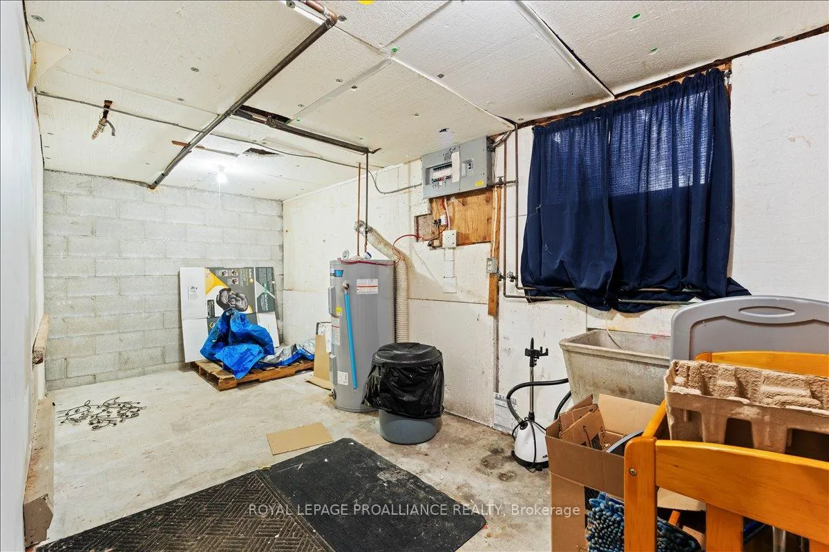 Photo 23 of 42 O'Hare Street, Belleville, Belleville Ward — HOMEH