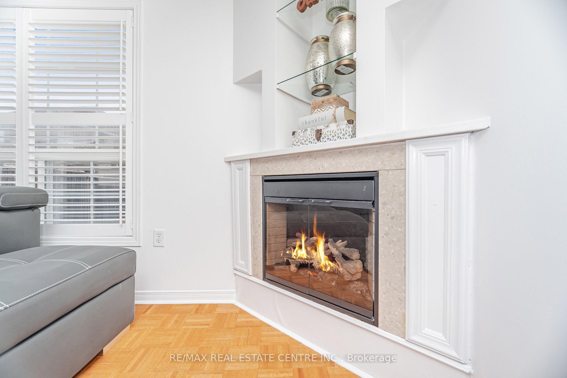 Photo 17 of 23 Quailvalley Drive, Brampton, Sandringham-Wellington — HOMEH