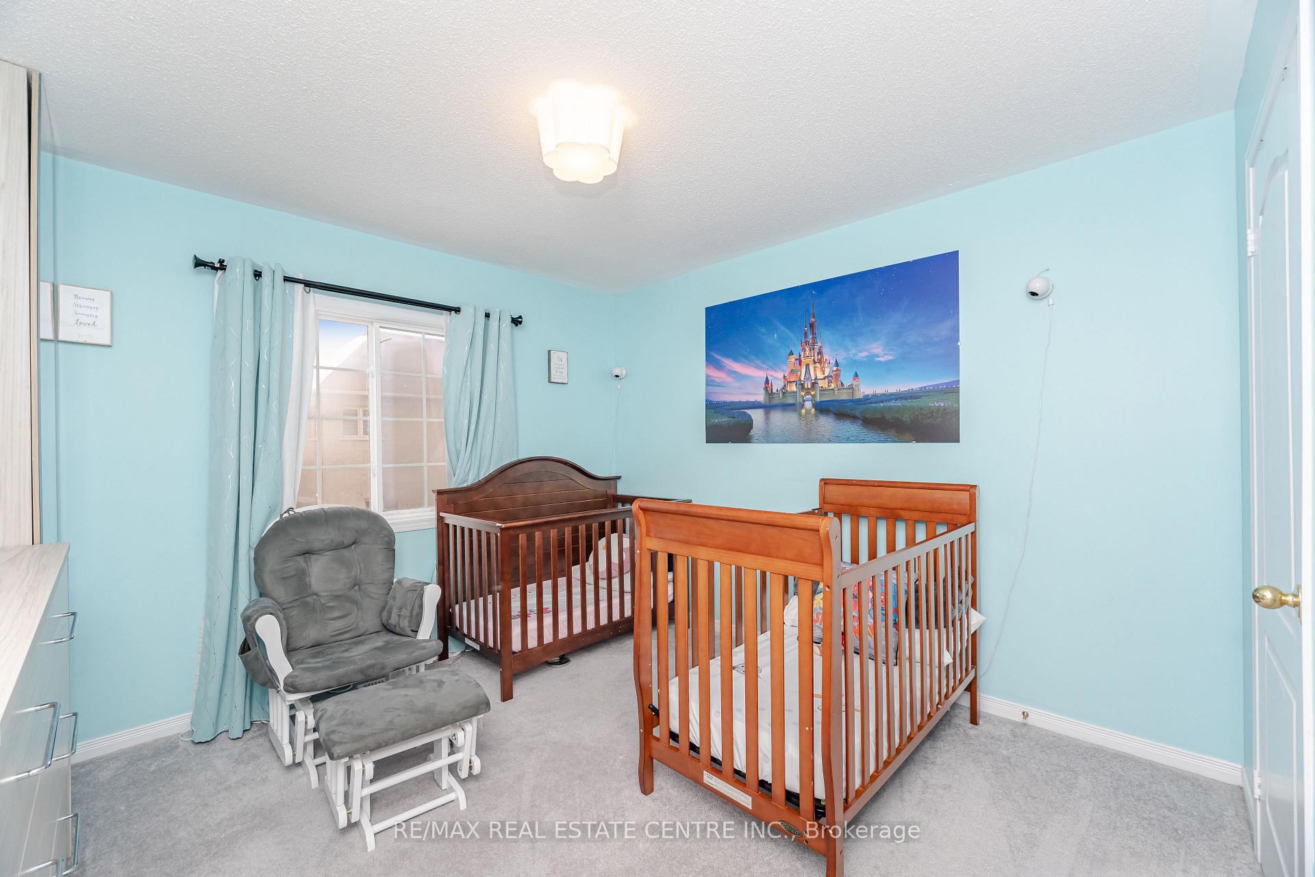 Photo 22 of 23 Quailvalley Drive, Brampton, Sandringham-Wellington — HOMEH