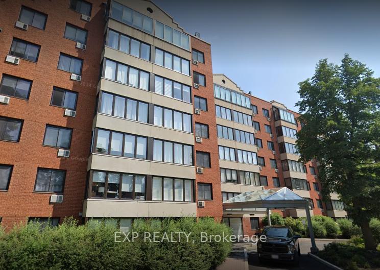 Front of Unit 209, 225 Alvin Road