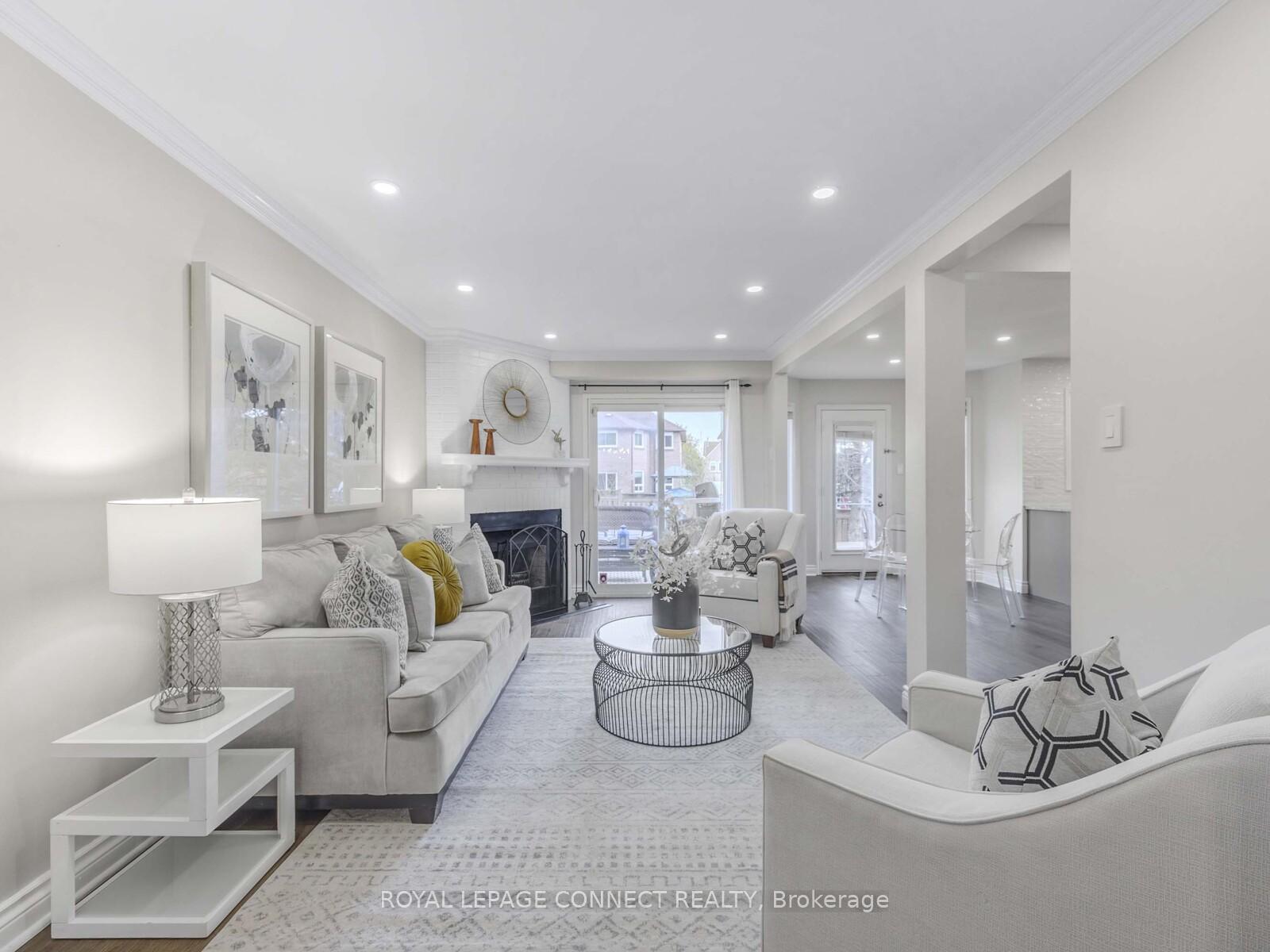 Photo 5 of 14 Coomer Crescent, Ajax, Central — HOMEH