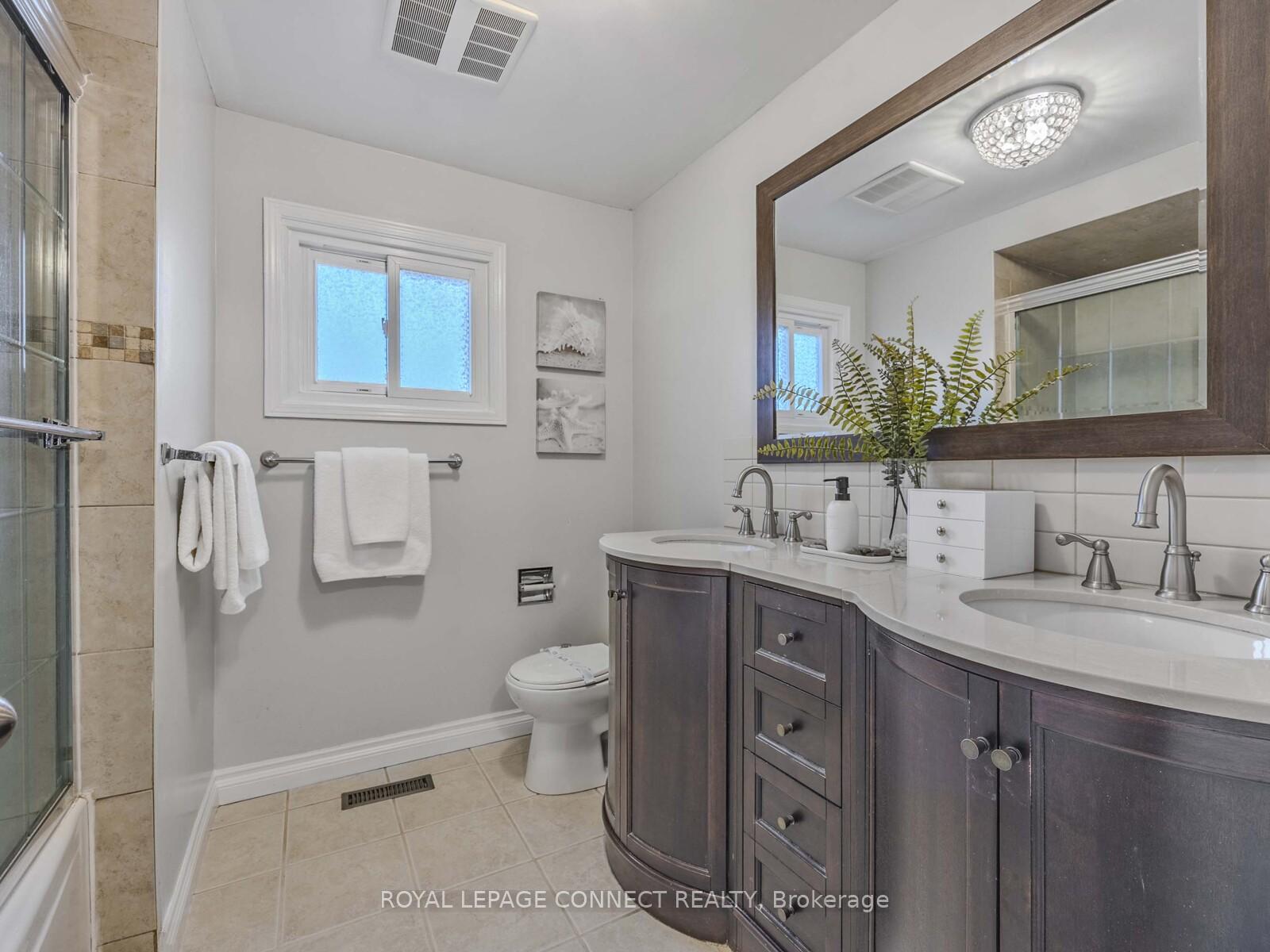 Photo 27 of 14 Coomer Crescent, Ajax, Central — HOMEH