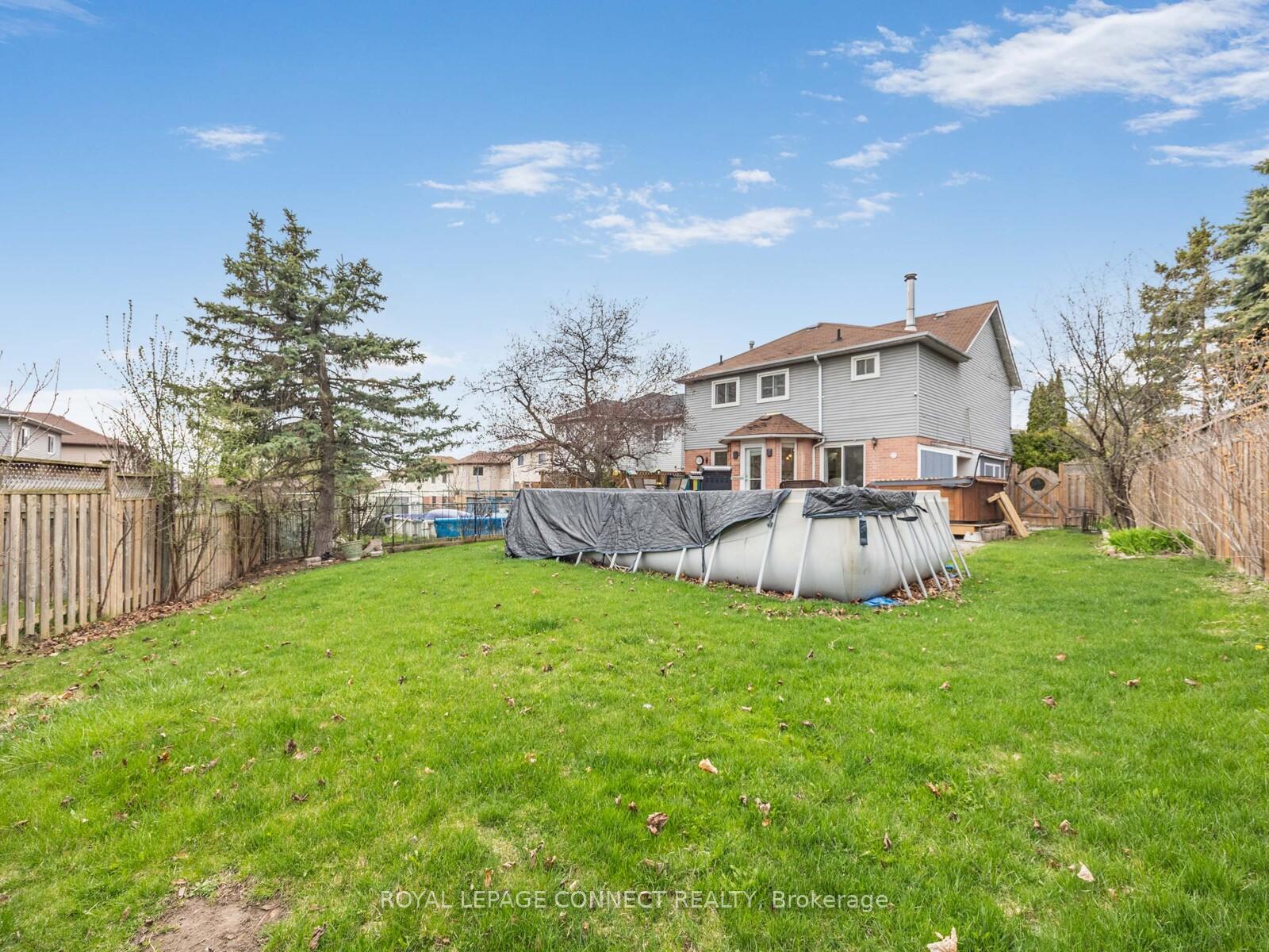 Photo 37 of 14 Coomer Crescent, Ajax, Central — HOMEH