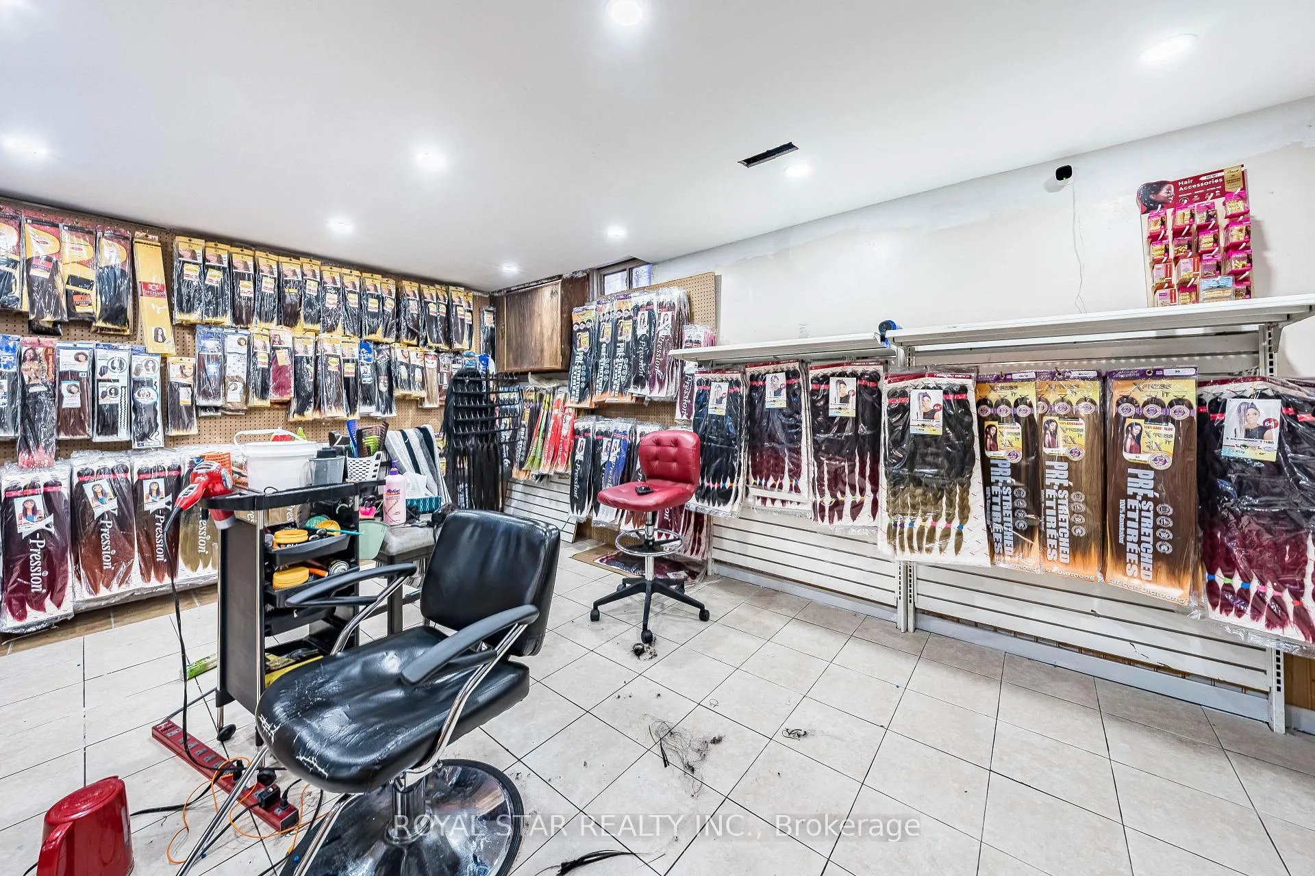Photo 25 of Unit 99, 105 Hansen Road N, Brampton, Madoc — HOMEH