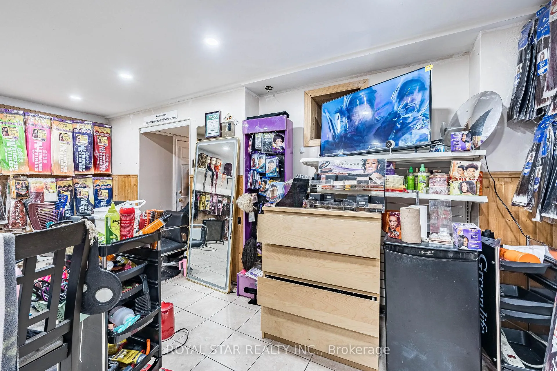 Photo 28 of Unit 99, 105 Hansen Road N, Brampton, Madoc — HOMEH