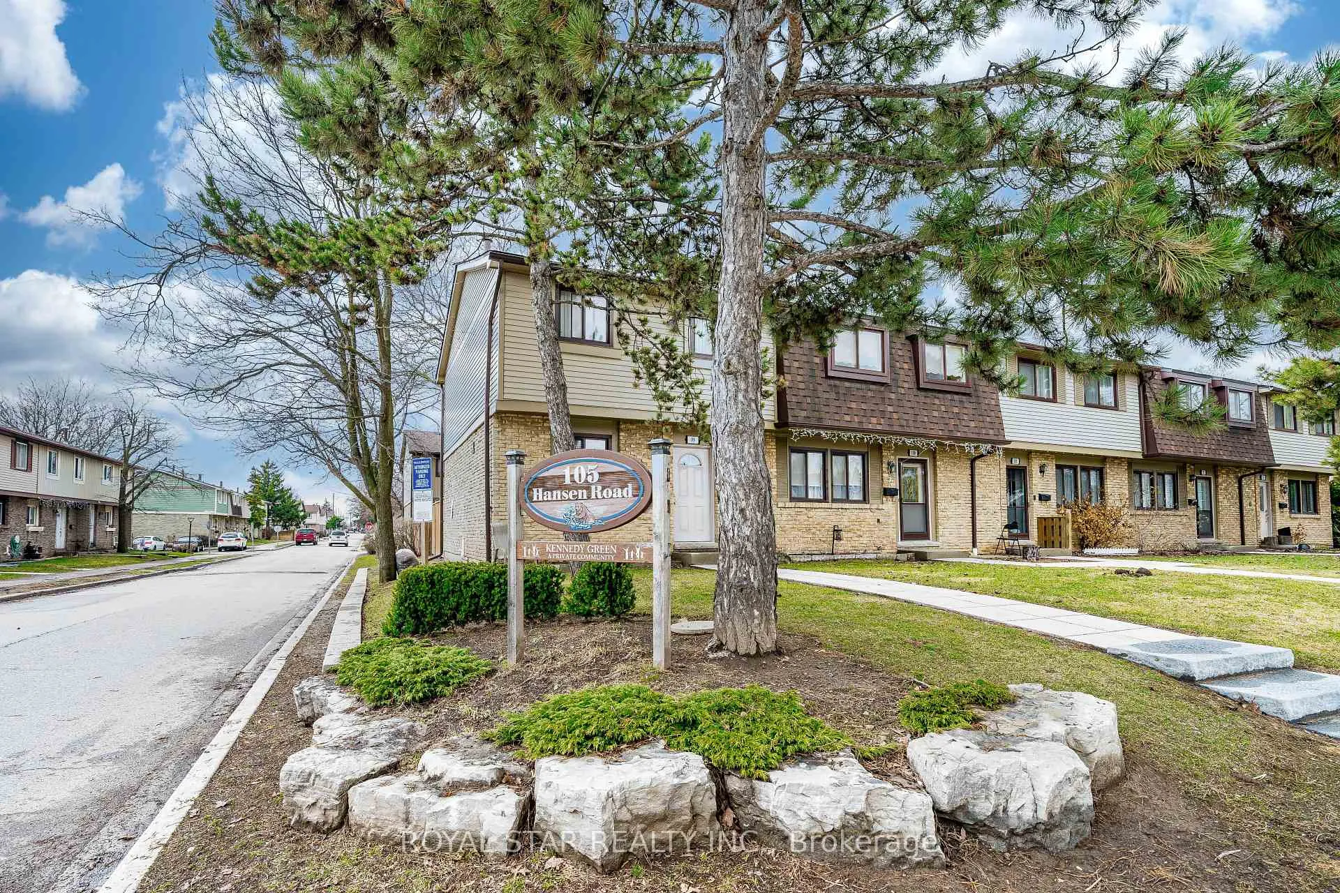 Photo 34 of Unit 99, 105 Hansen Road N, Brampton, Madoc — HOMEH