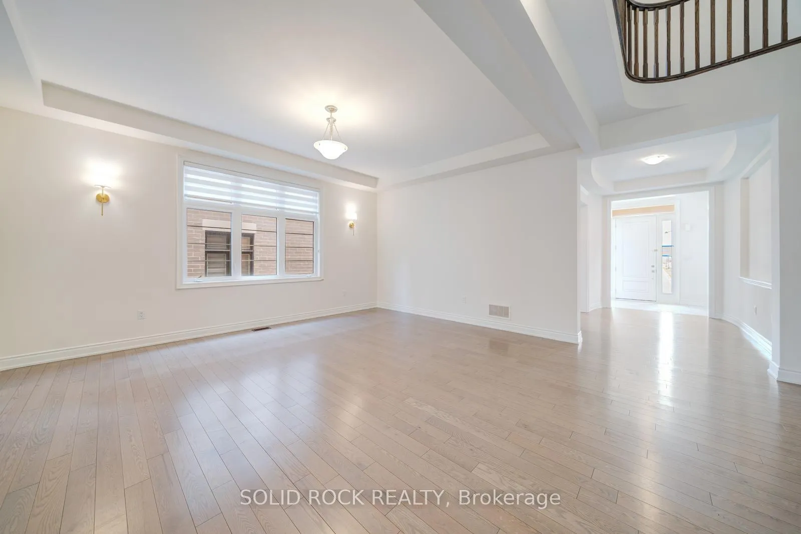 Photo 10 of 59 Luang Street, Vaughan, Kleinburg — HOMEH
