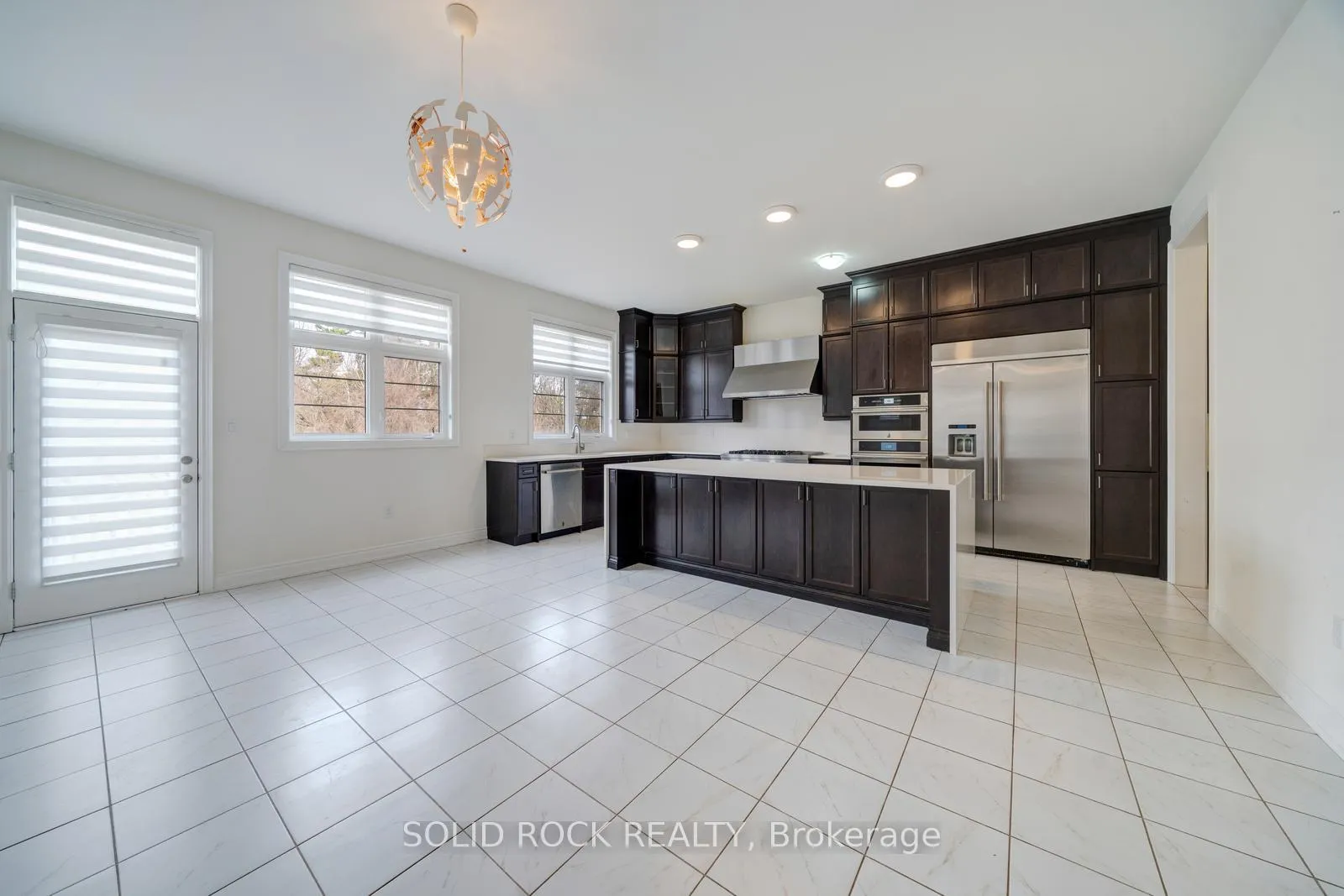 Photo 13 of 59 Luang Street, Vaughan, Kleinburg — HOMEH