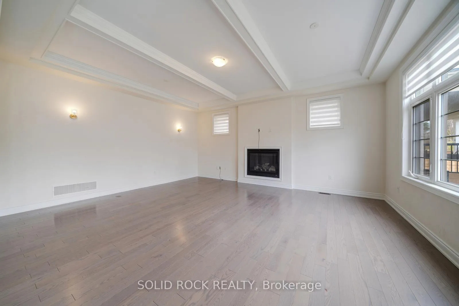 Photo 19 of 59 Luang Street, Vaughan, Kleinburg — HOMEH