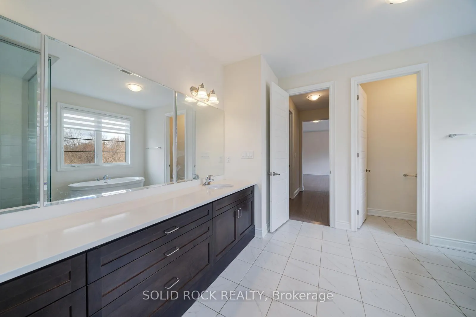 Photo 27 of 59 Luang Street, Vaughan, Kleinburg — HOMEH