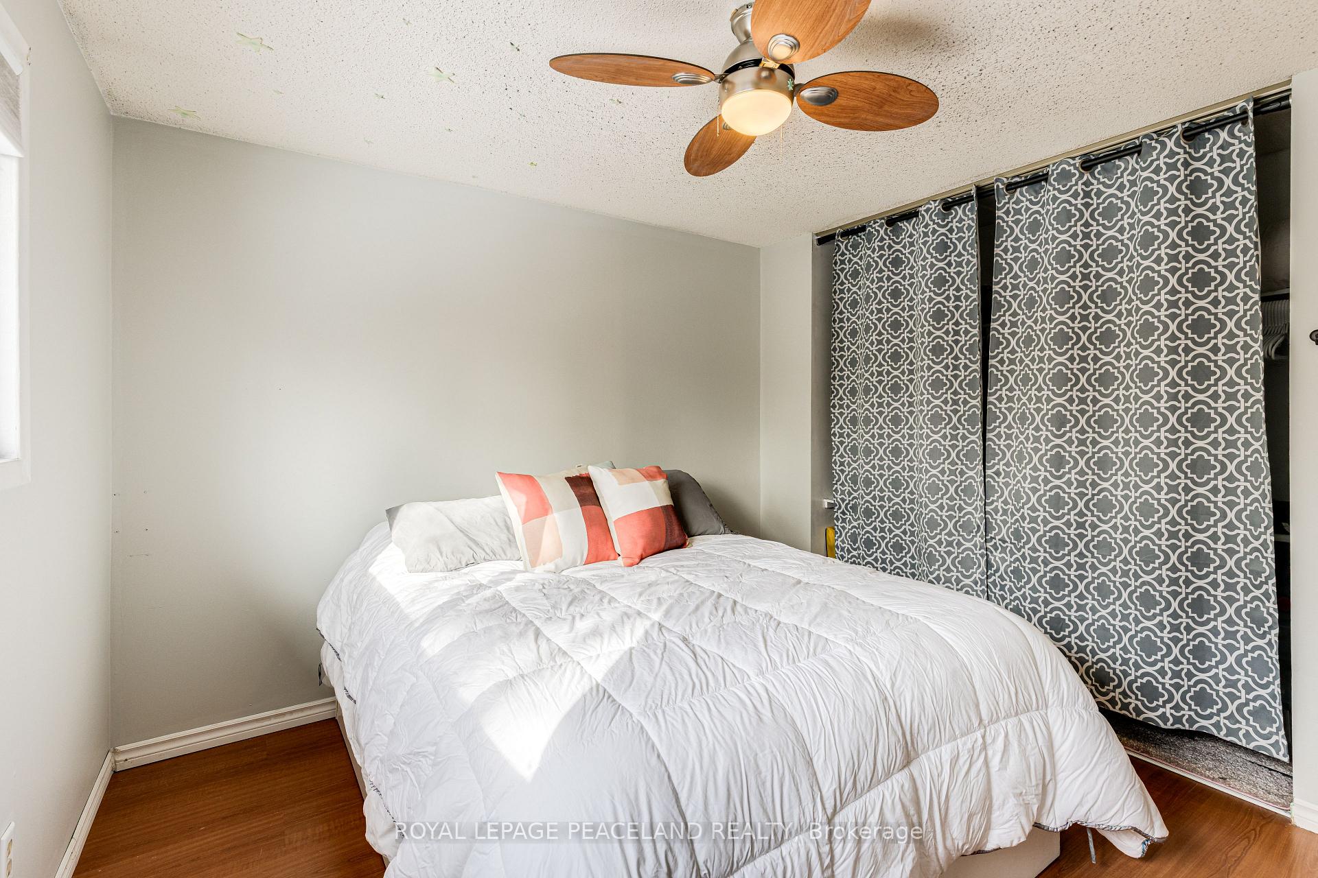 Photo 16 of 7 Sandusky Crescent, Aurora, Aurora Highlands — HOMEH